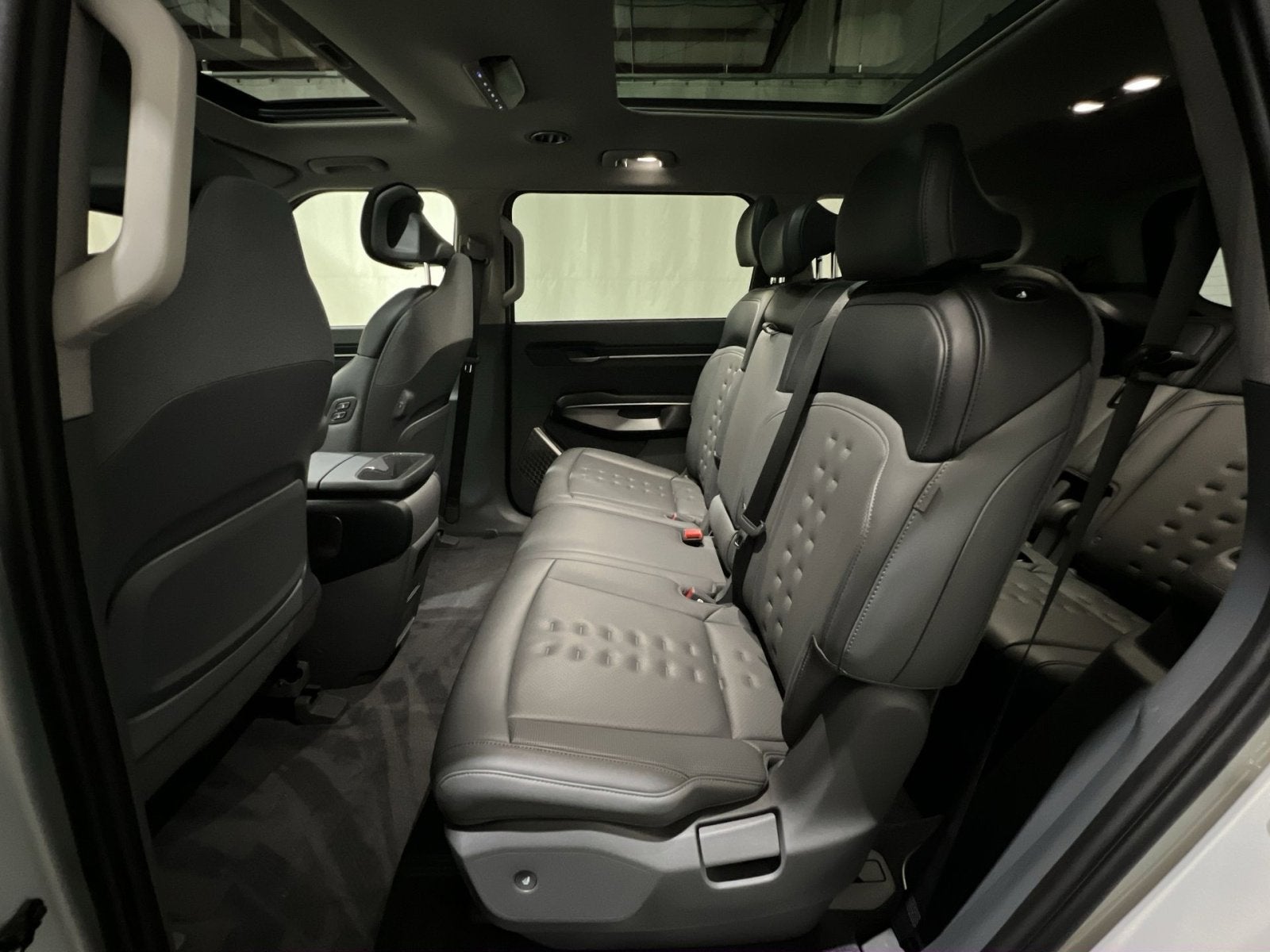 2024 Kia EV9 Wind