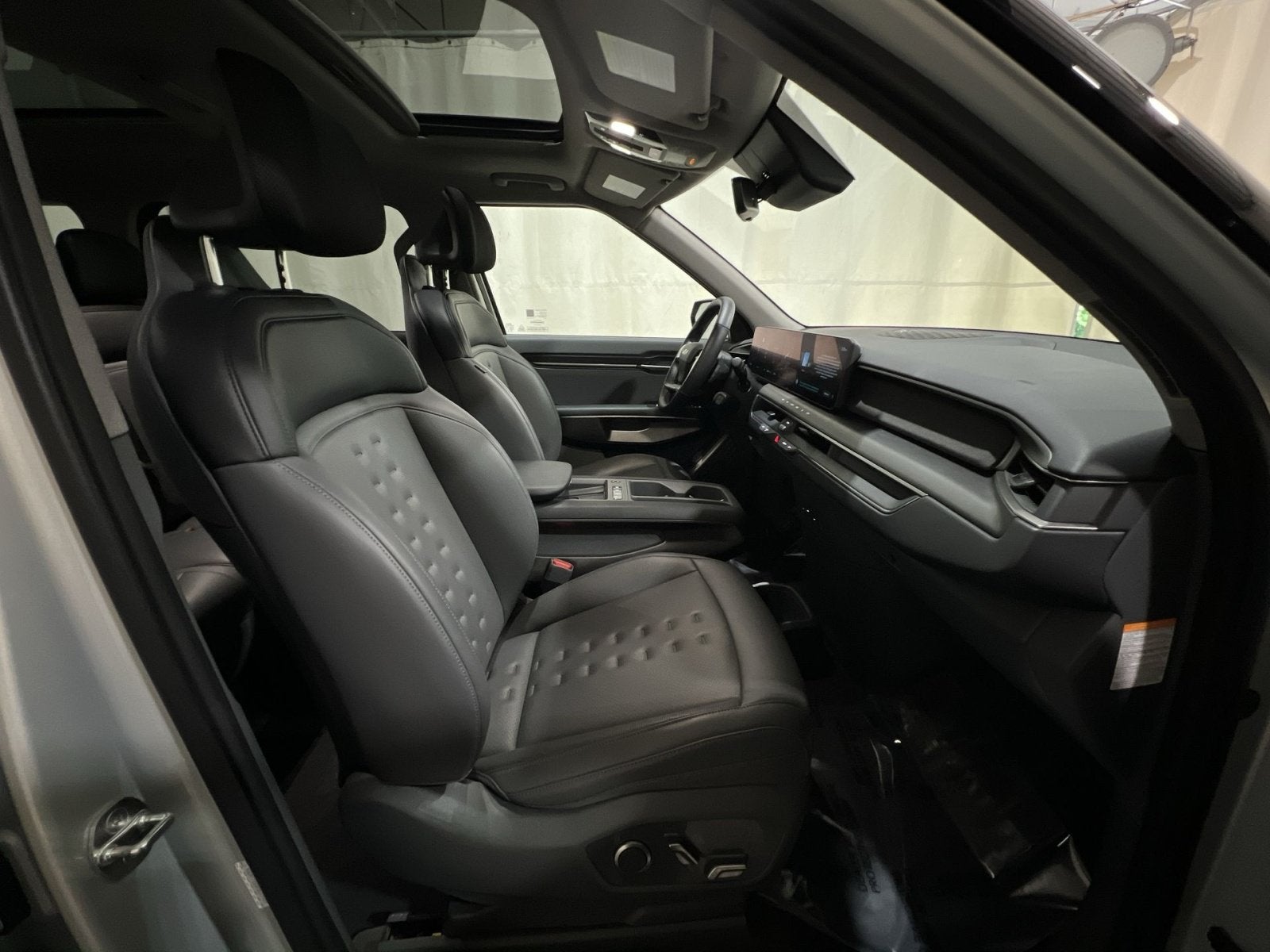 2024 Kia EV9 Wind