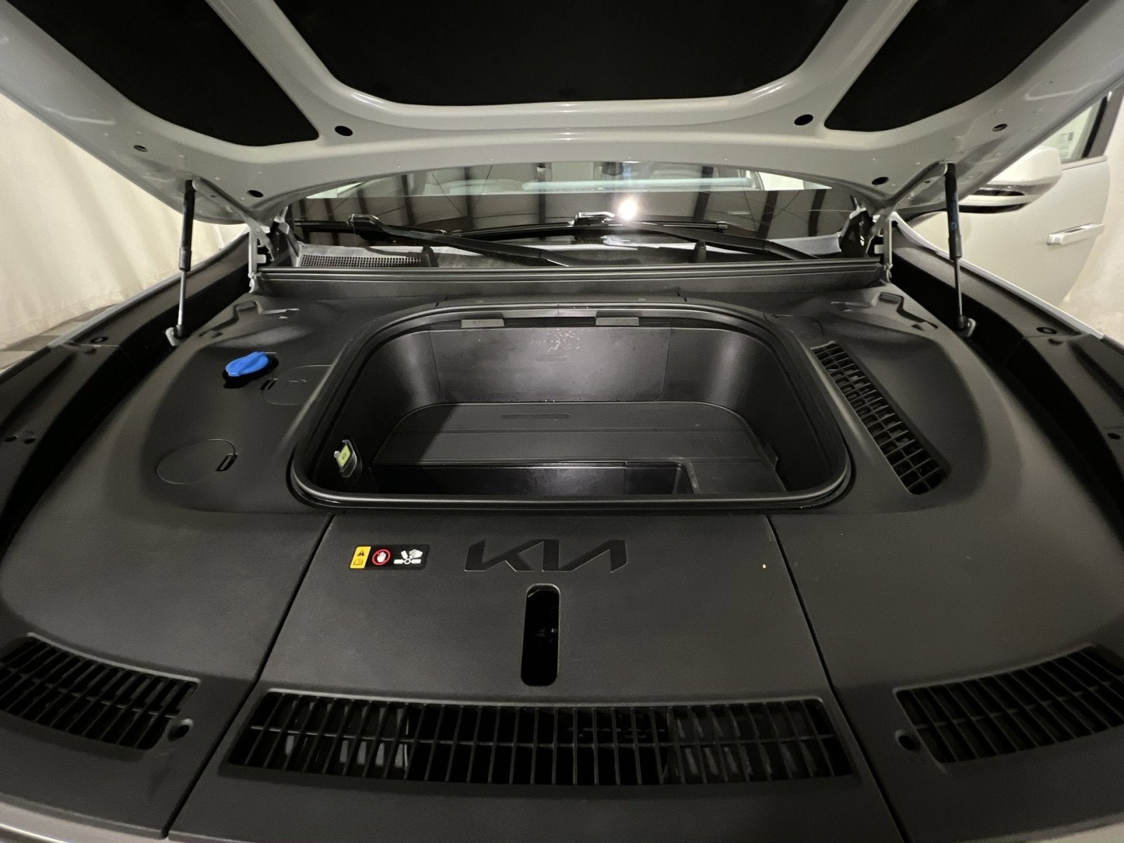2024 Kia EV9 Wind