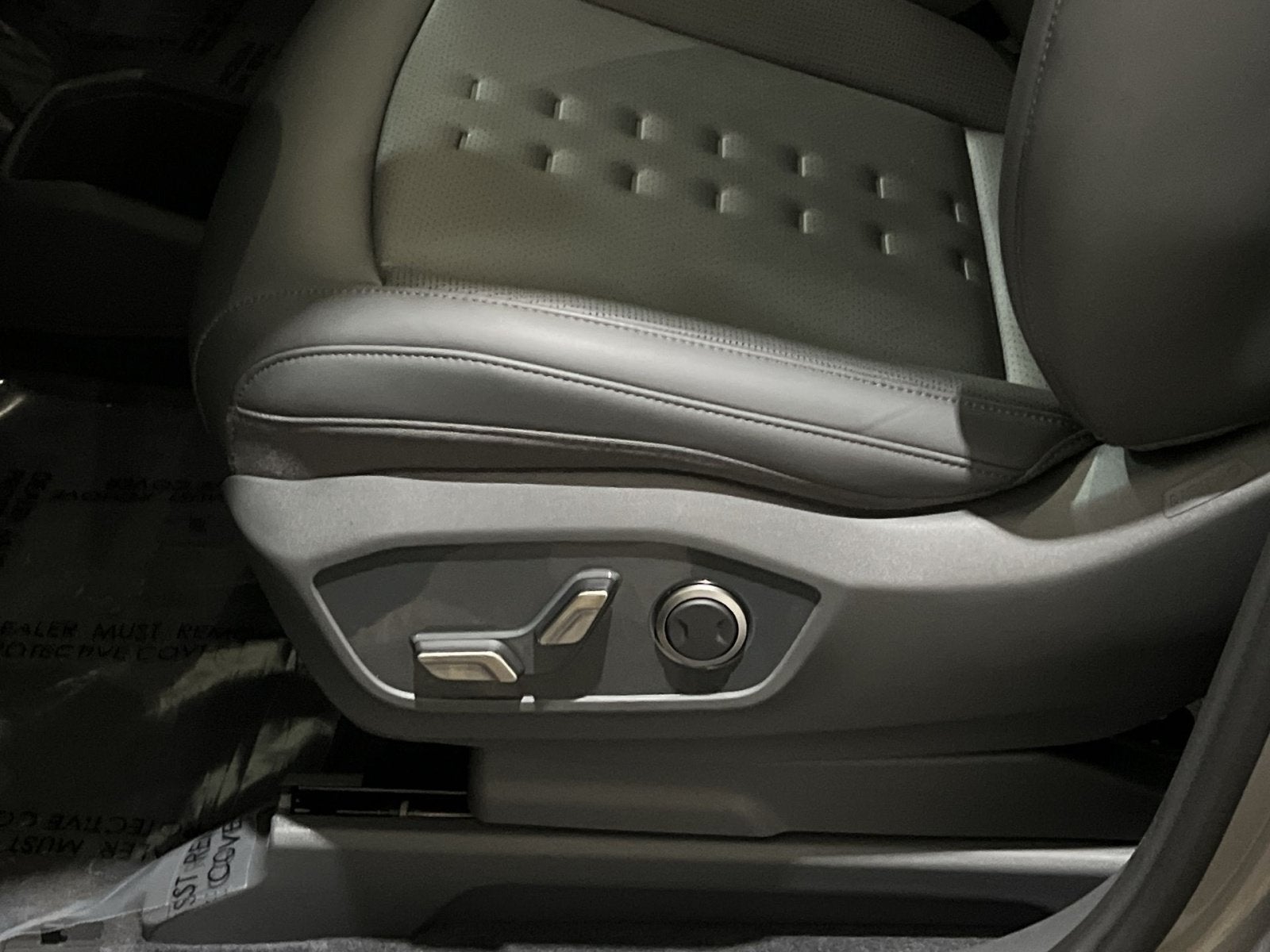 2024 Kia EV9 Wind