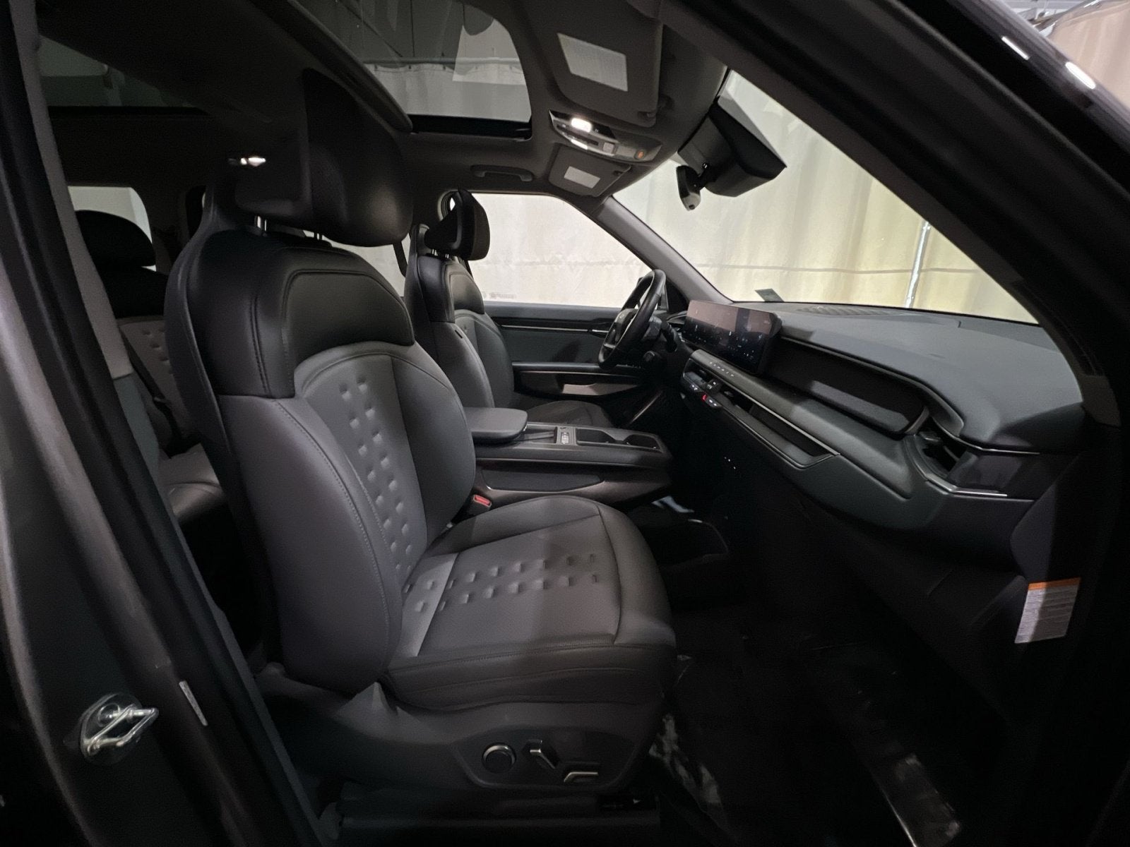 2024 Kia EV9 Wind
