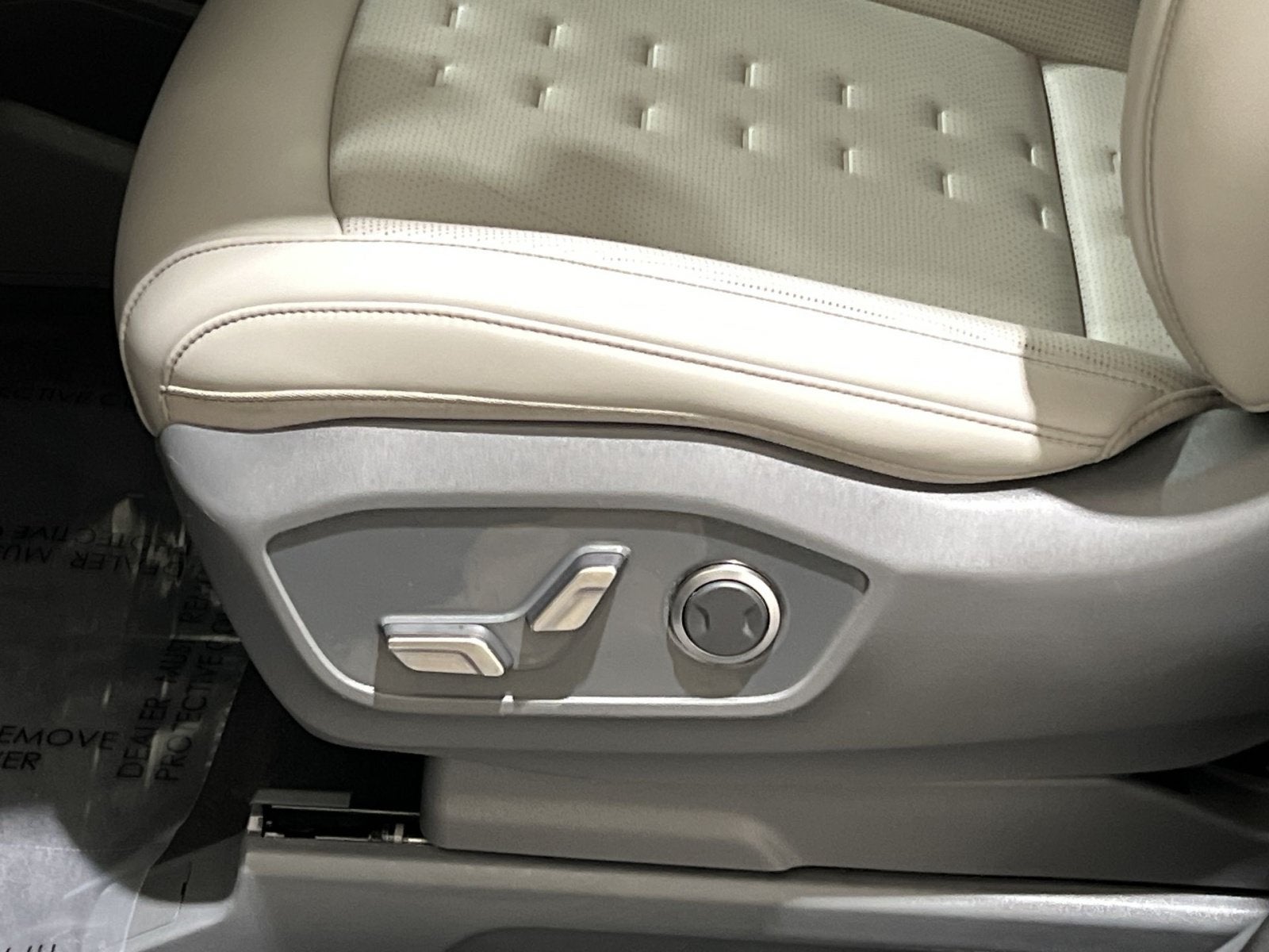 2024 Kia EV9 Wind
