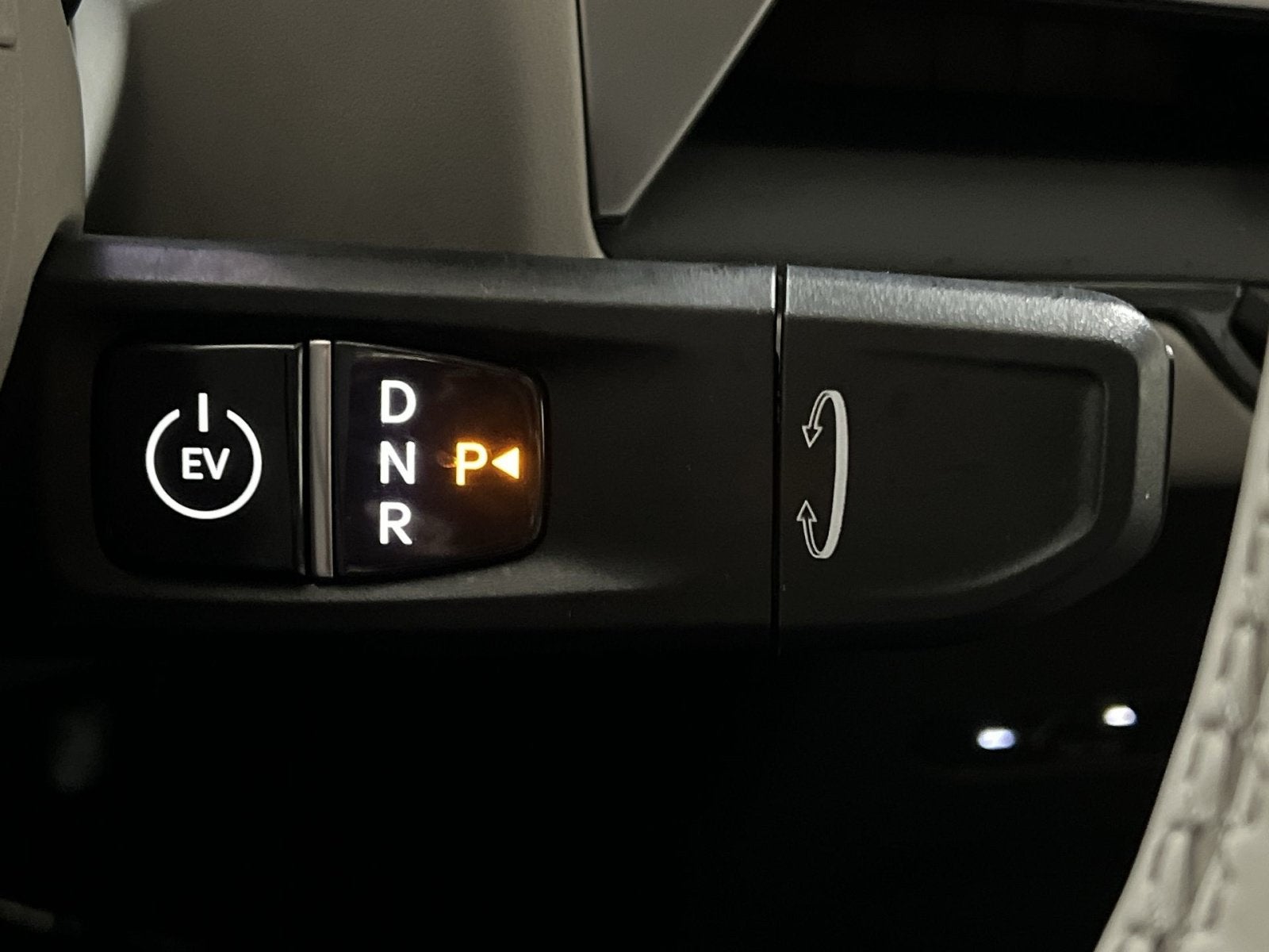 2024 Kia EV9 Wind