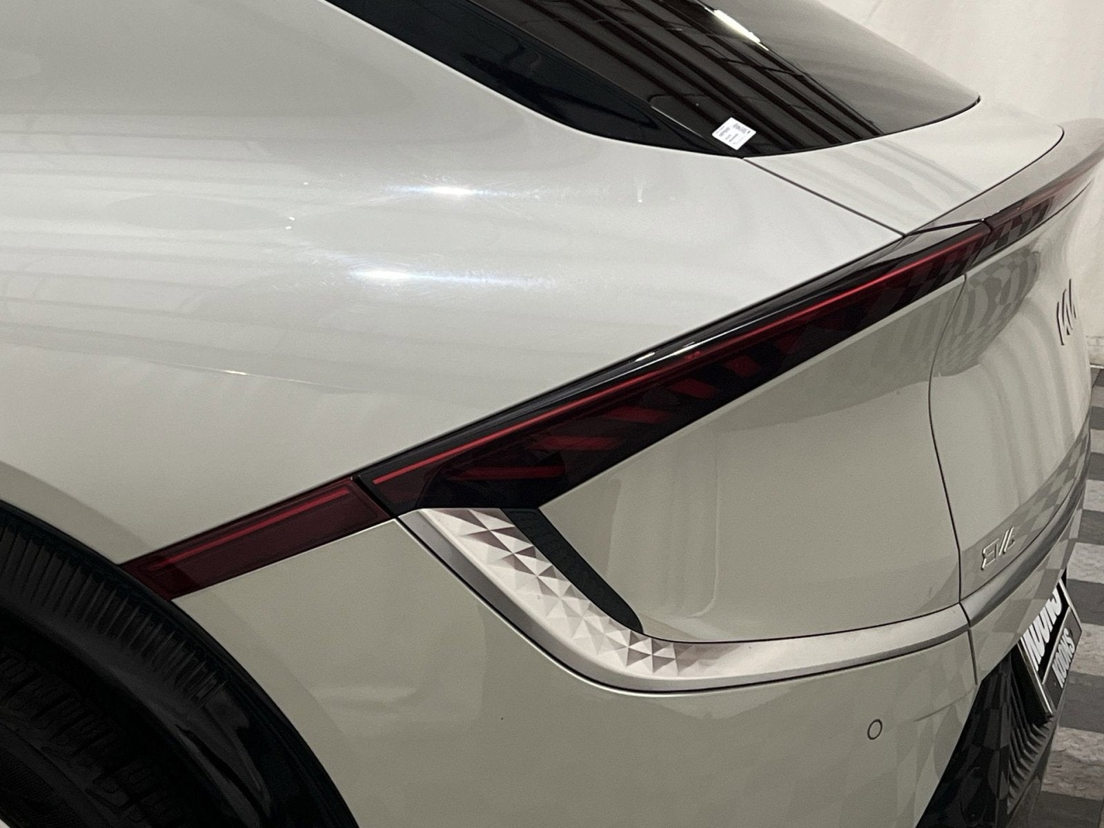 2023 Kia EV6 Wind
