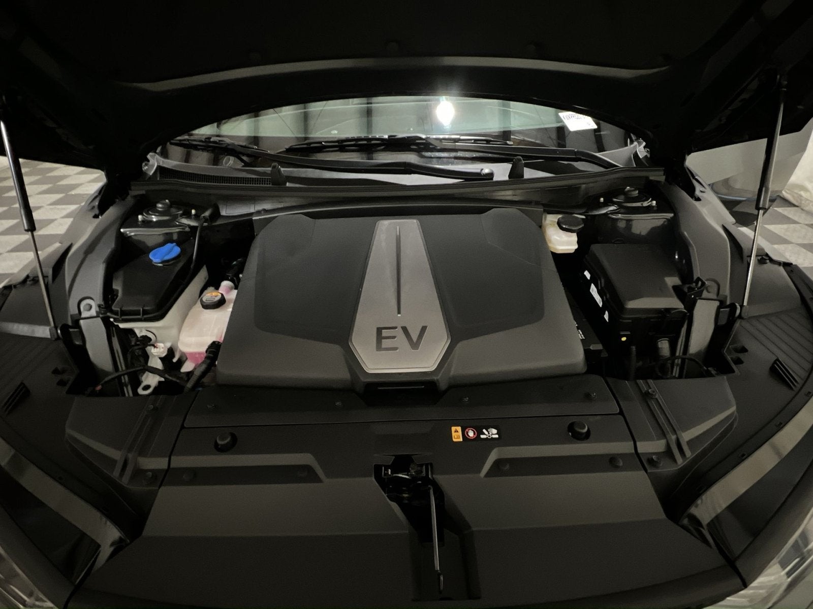2024 Kia EV6 Wind