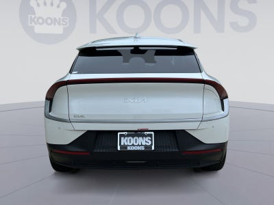 2024 Kia EV6 Light