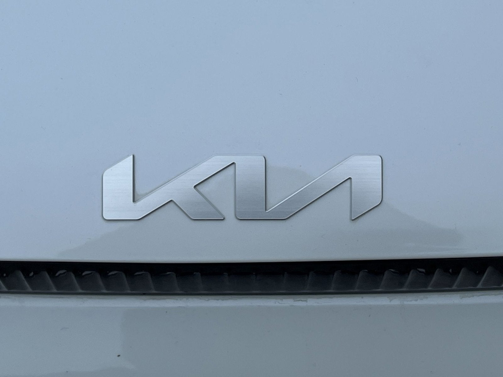 2024 Kia EV6 Light