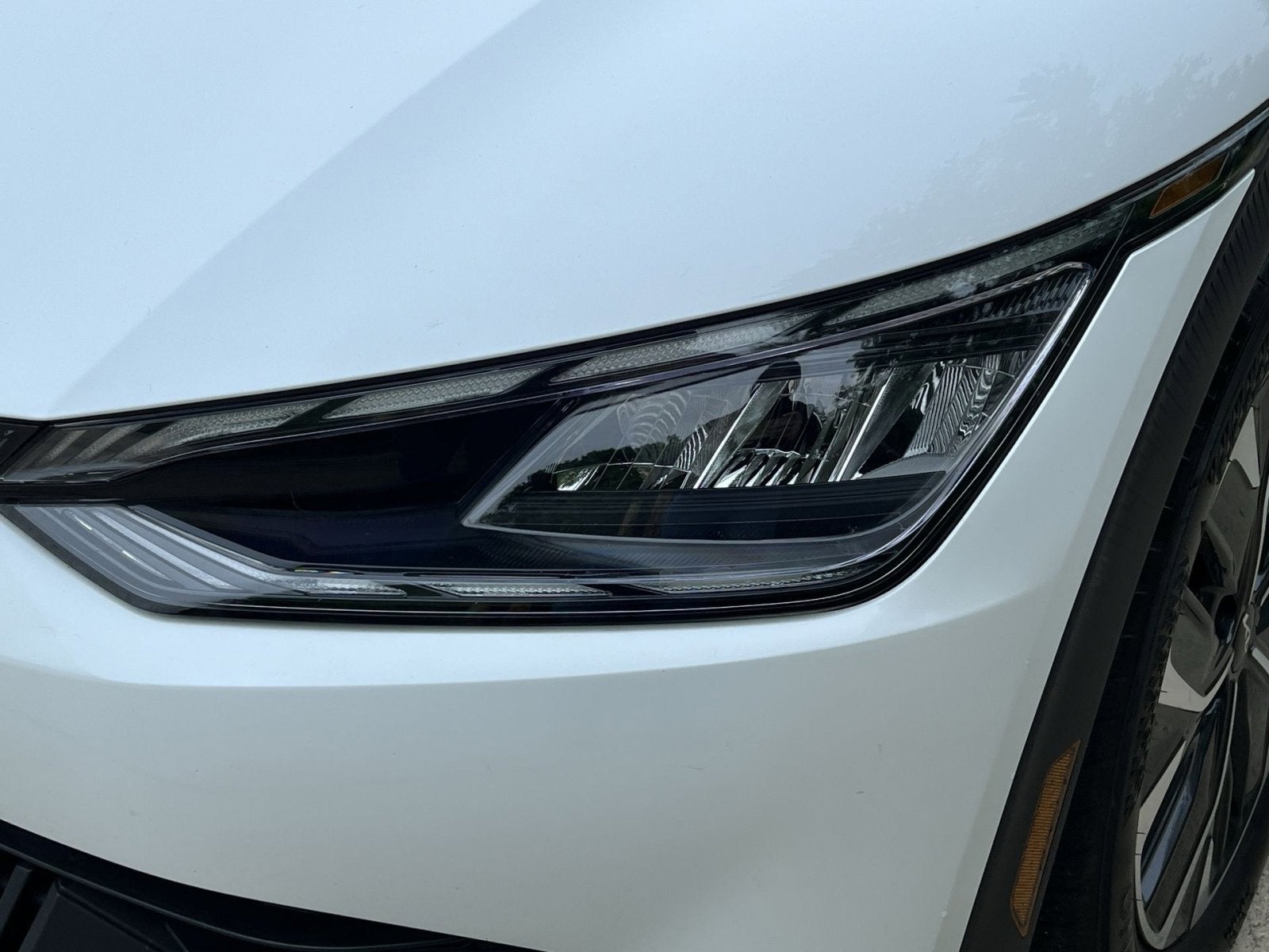 2024 Kia EV6 Light