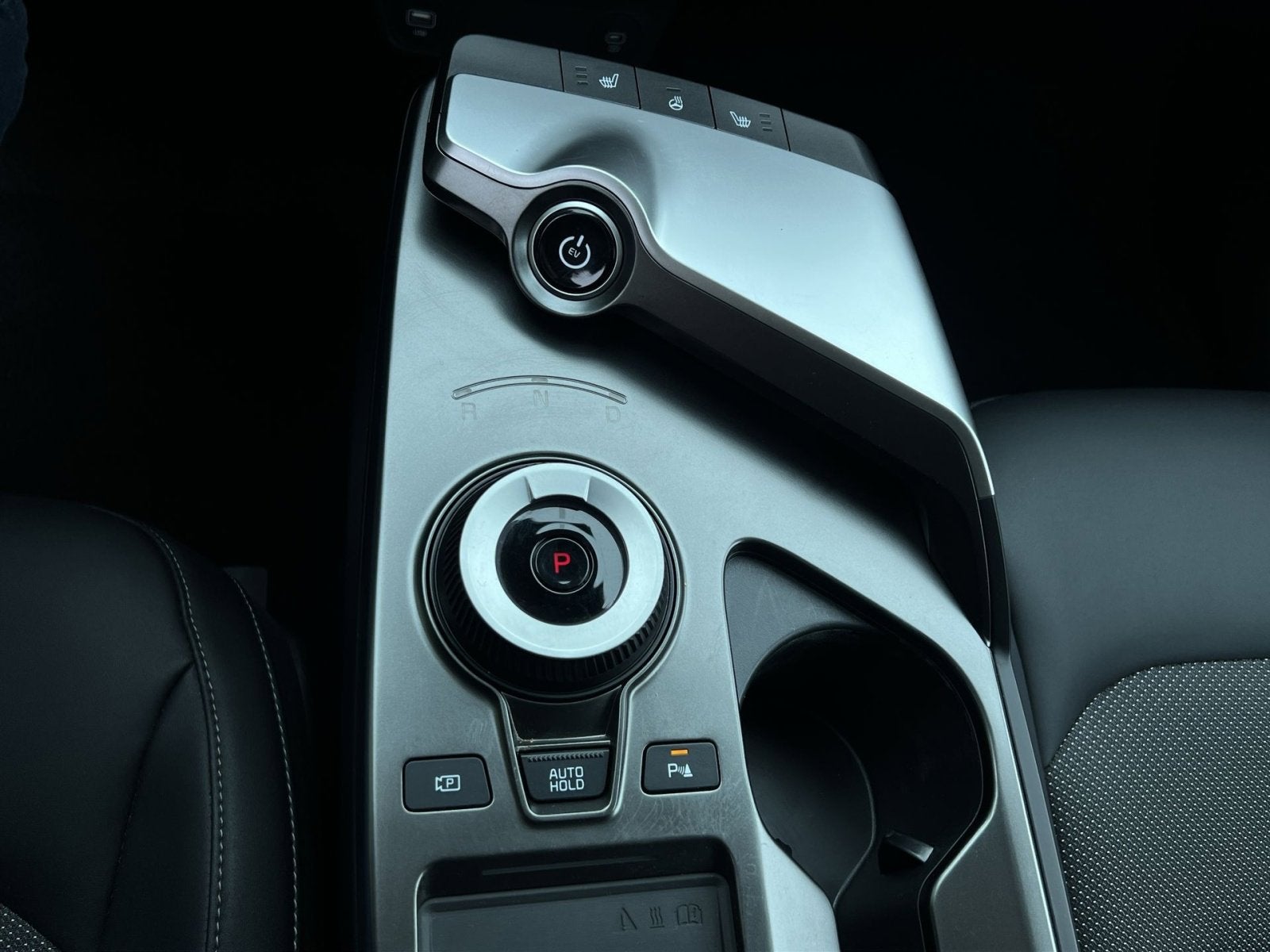 2024 Kia EV6 Light