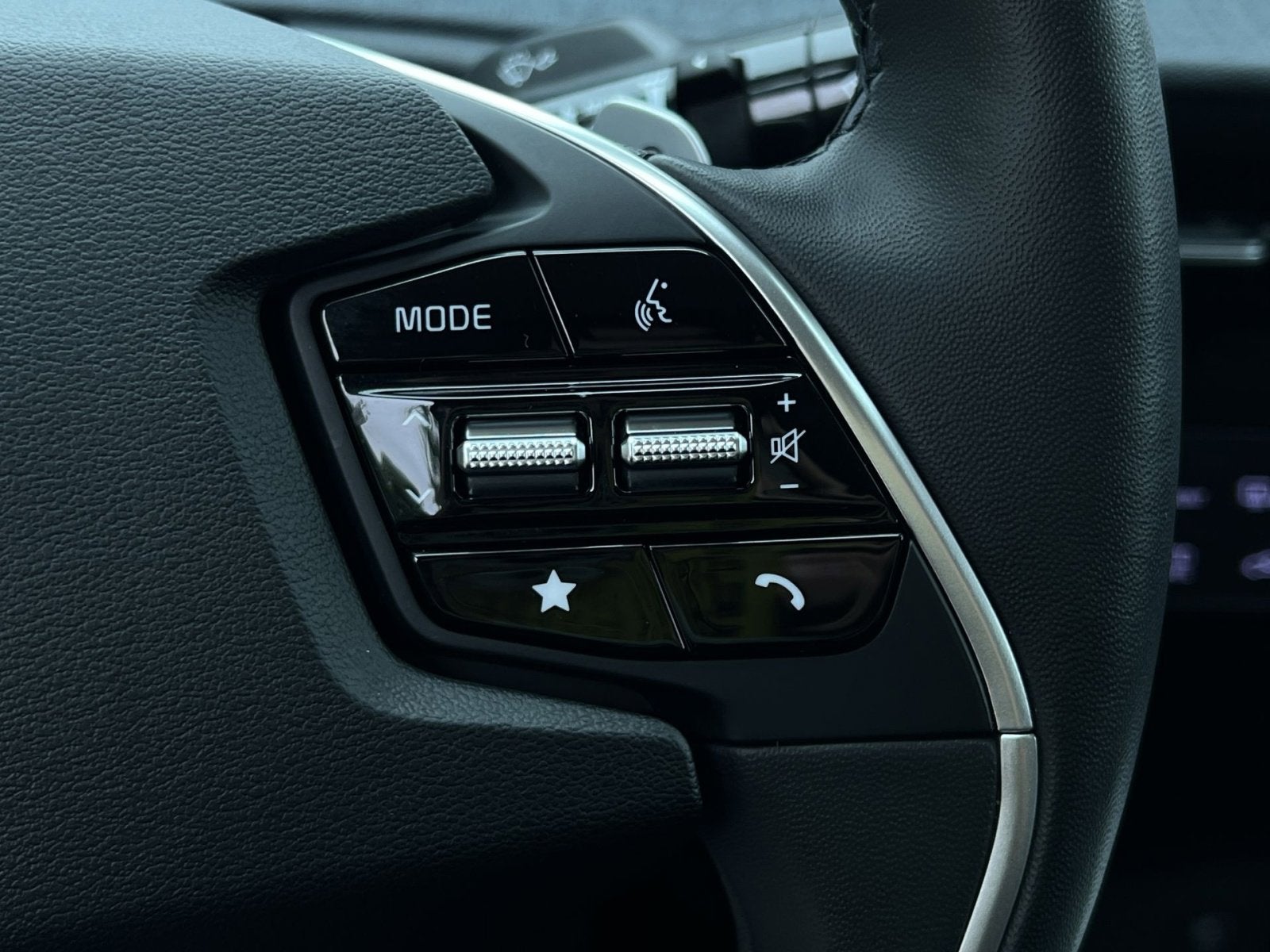 2024 Kia EV6 Light