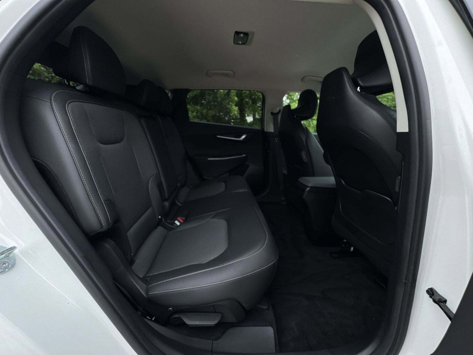 2024 Kia EV6 Light