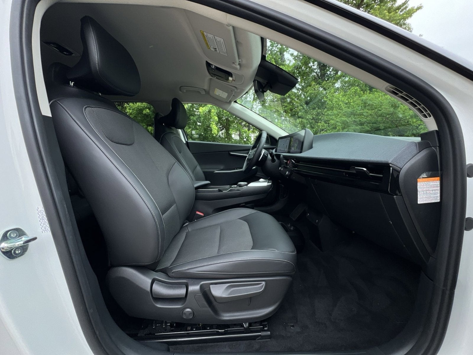 2024 Kia EV6 Light