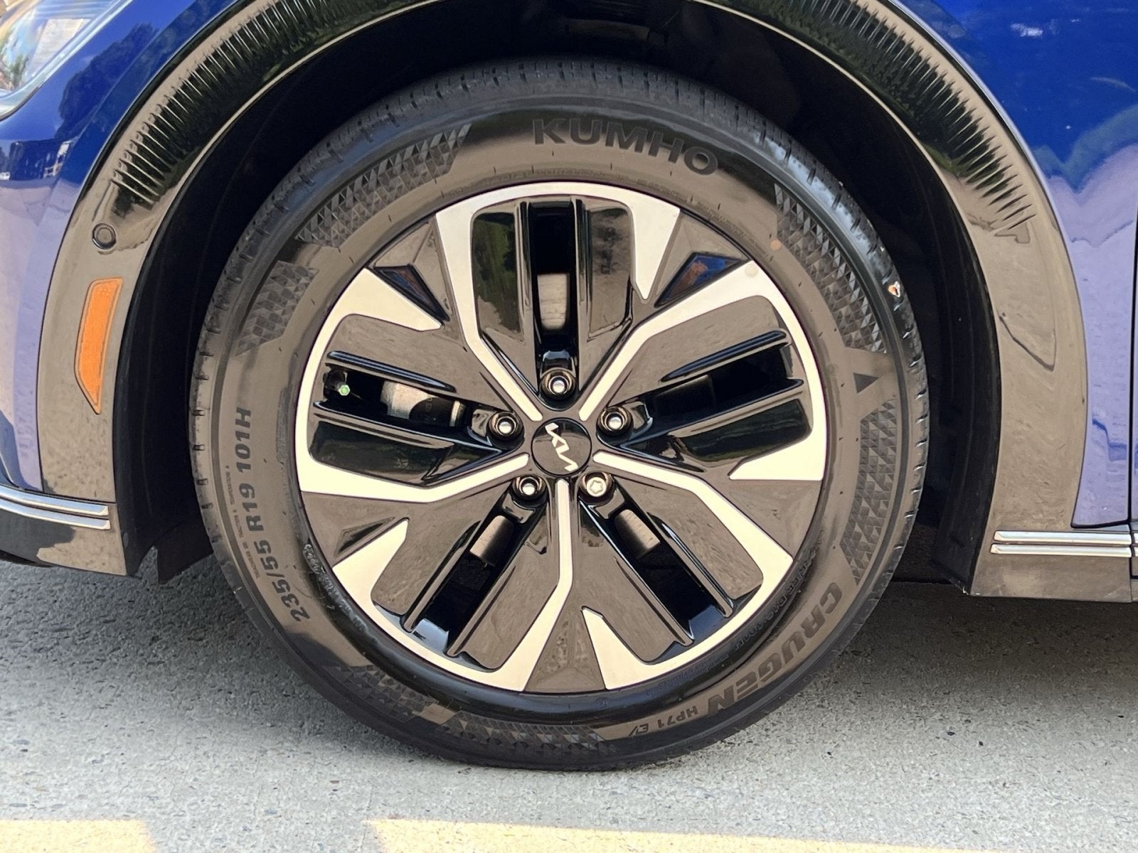 2023 Kia EV6 Wind