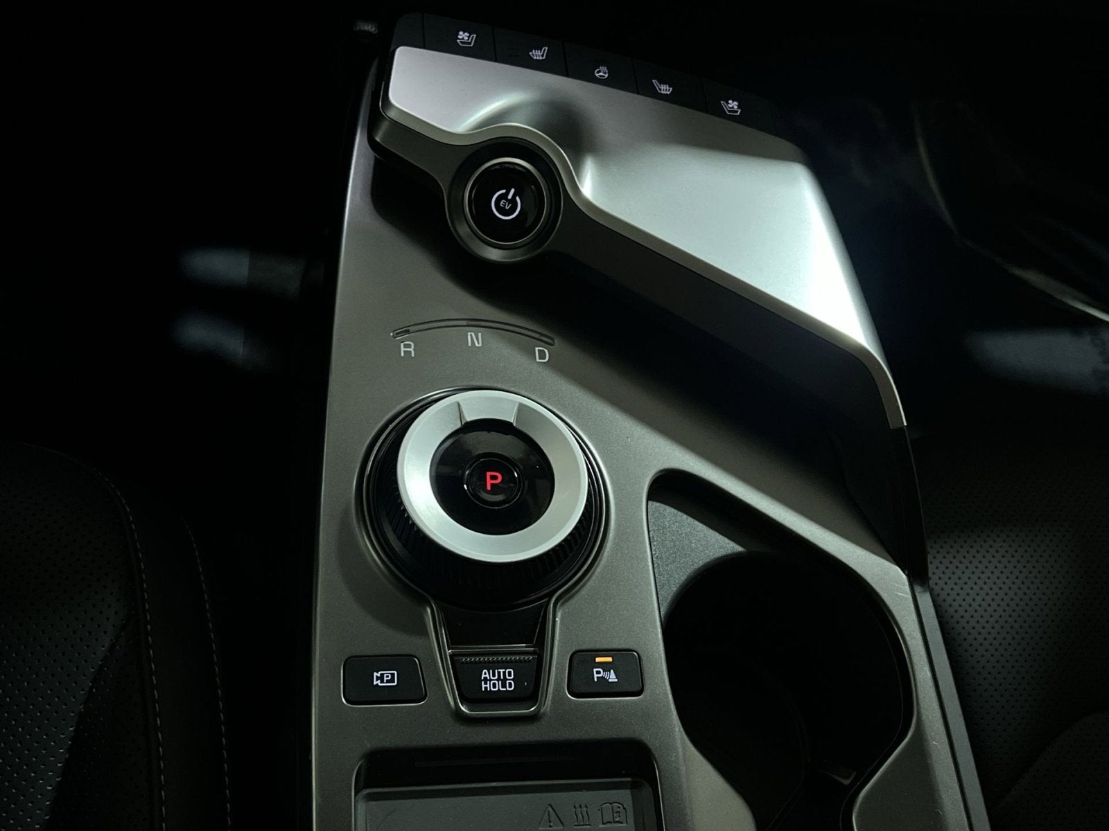 2023 Kia EV6 Wind