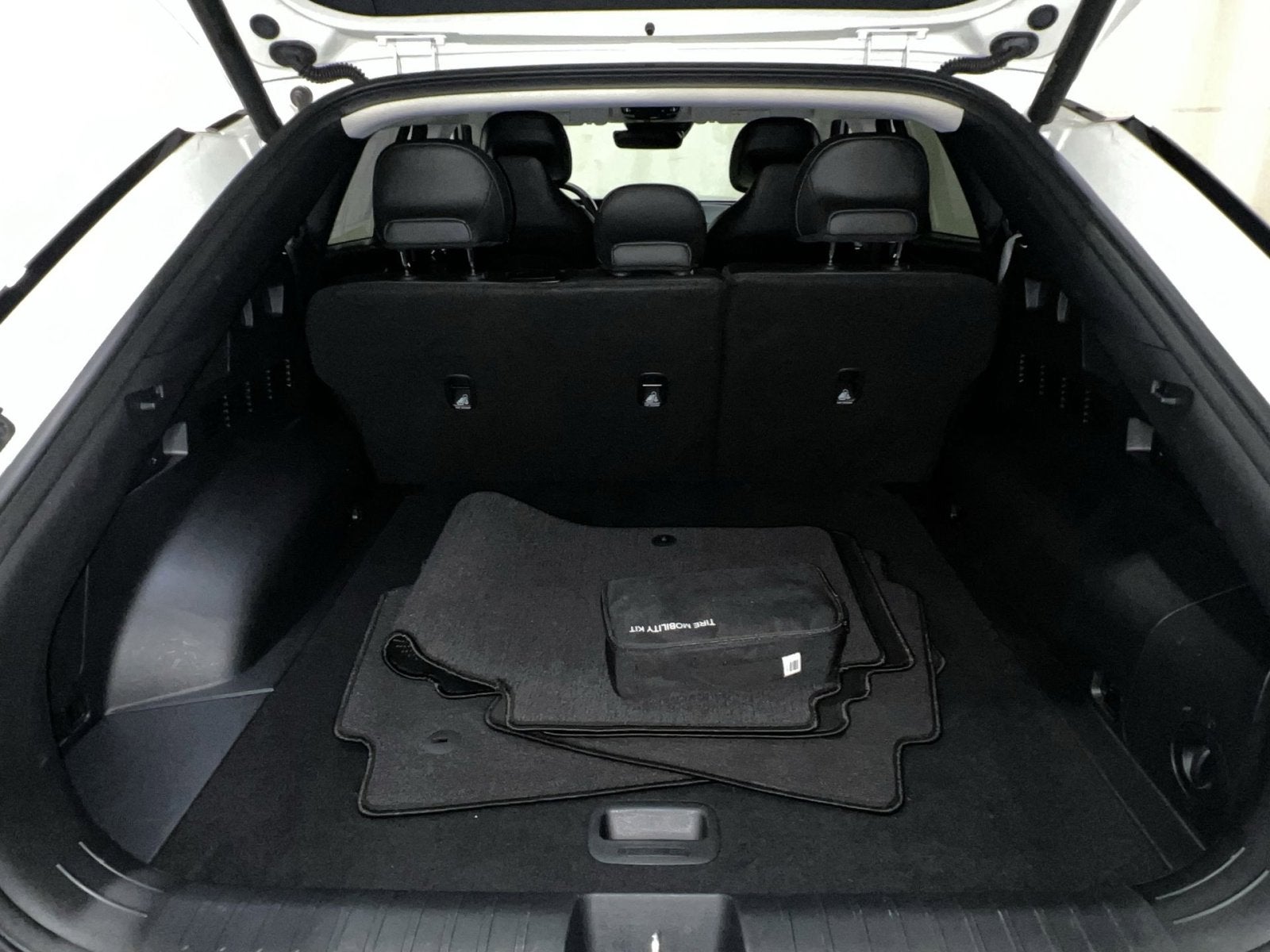 2023 Kia EV6 Wind