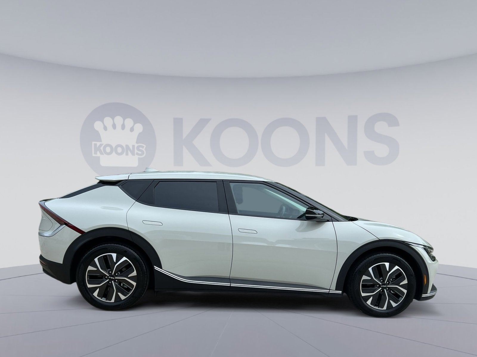 2024 Kia EV6 Light