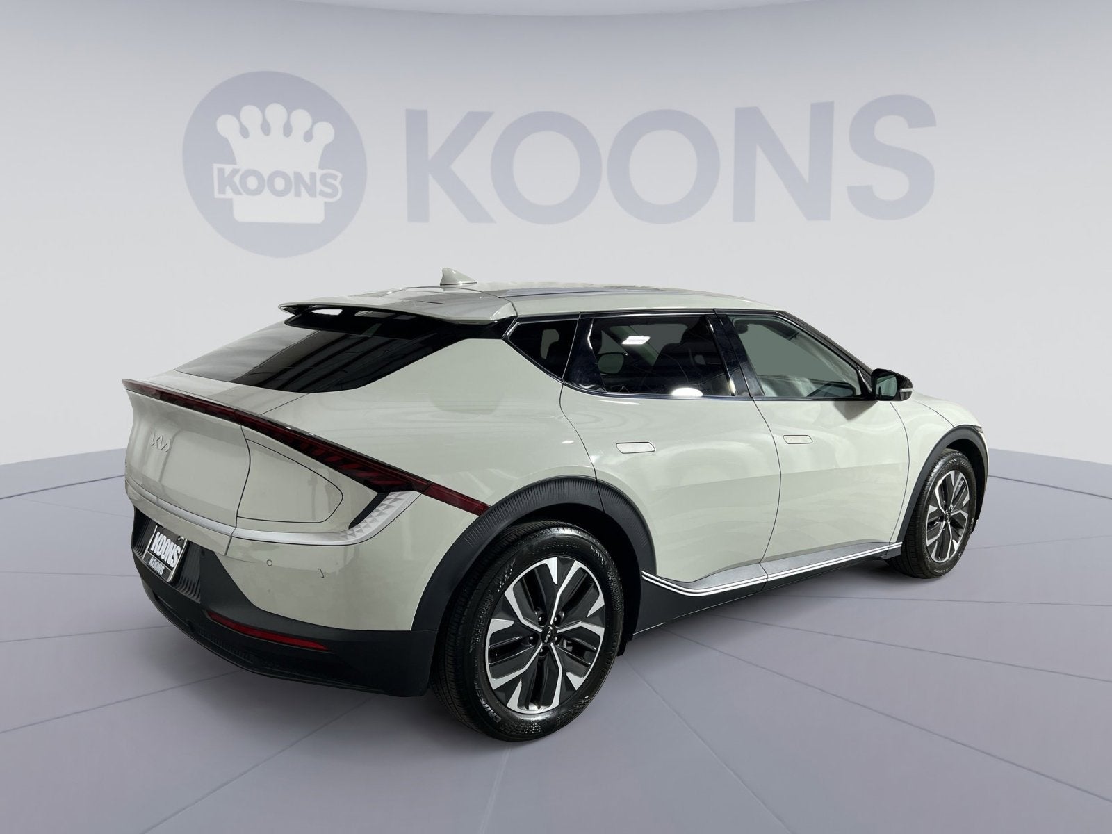 2024 Kia EV6 Light
