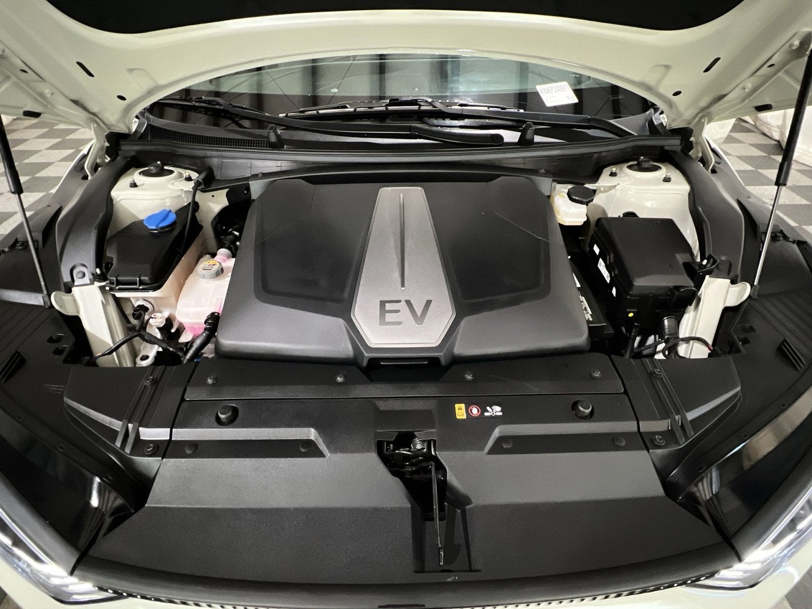 2024 Kia EV6 Light