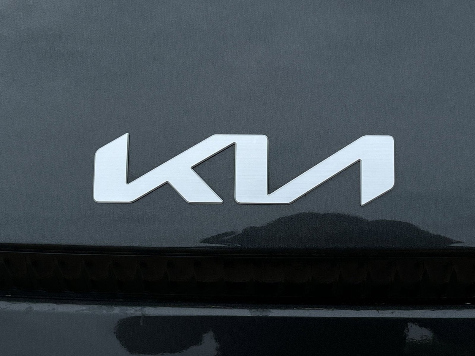 2024 Kia EV6 Light