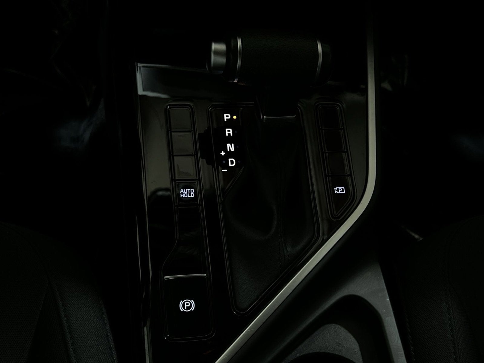2024 Kia Niro LX