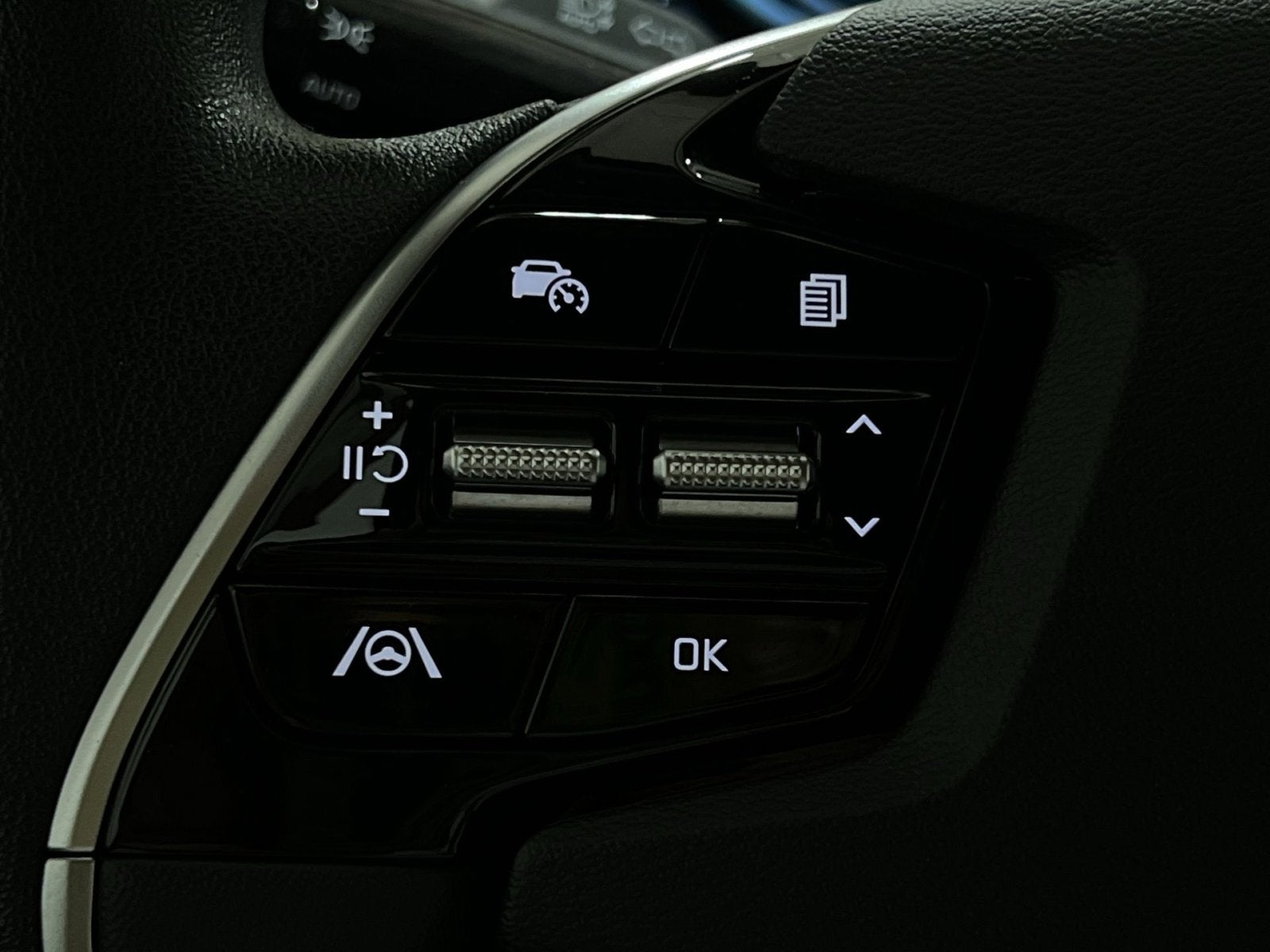2024 Kia Niro LX