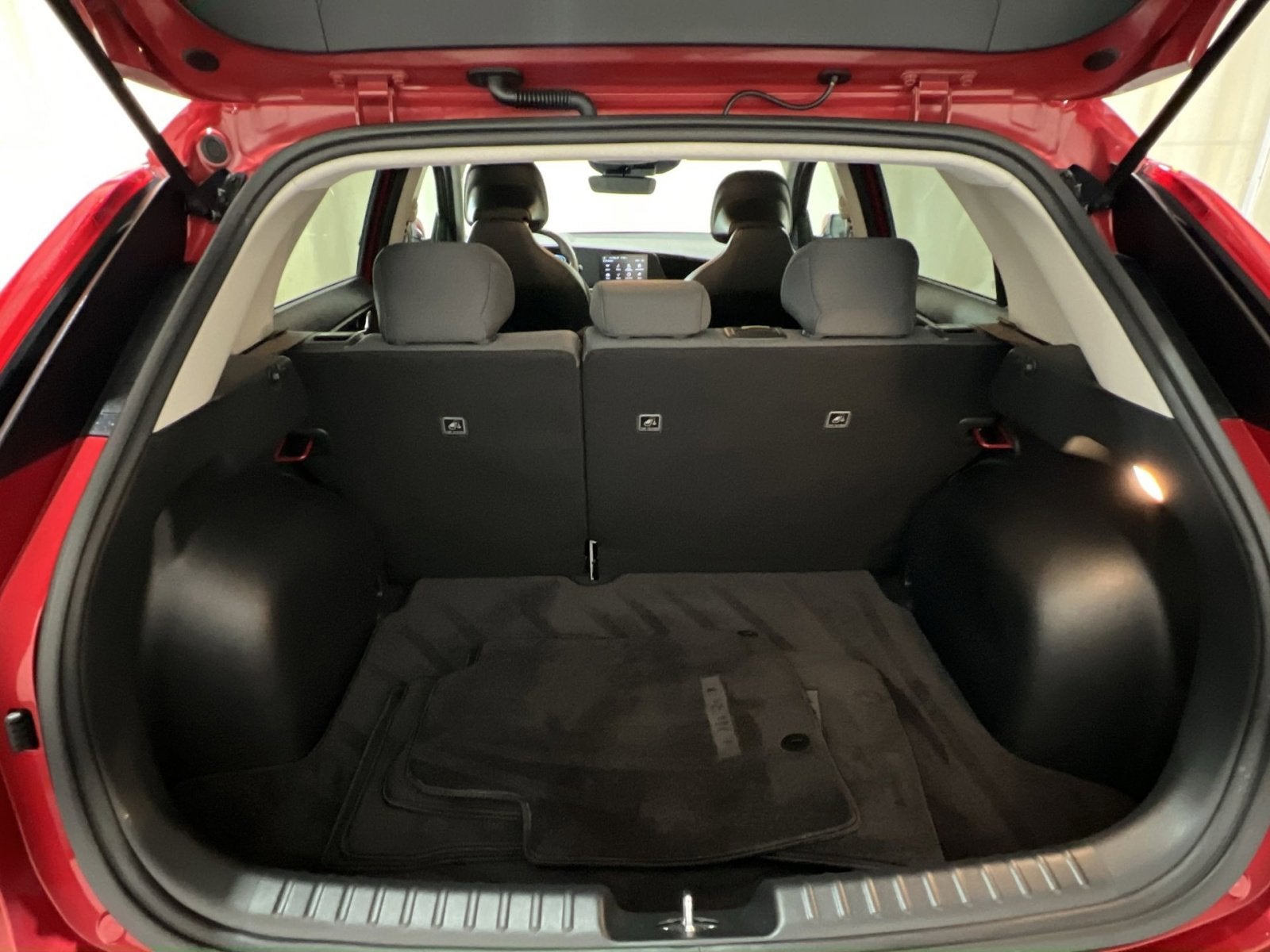 2024 Kia Niro LX