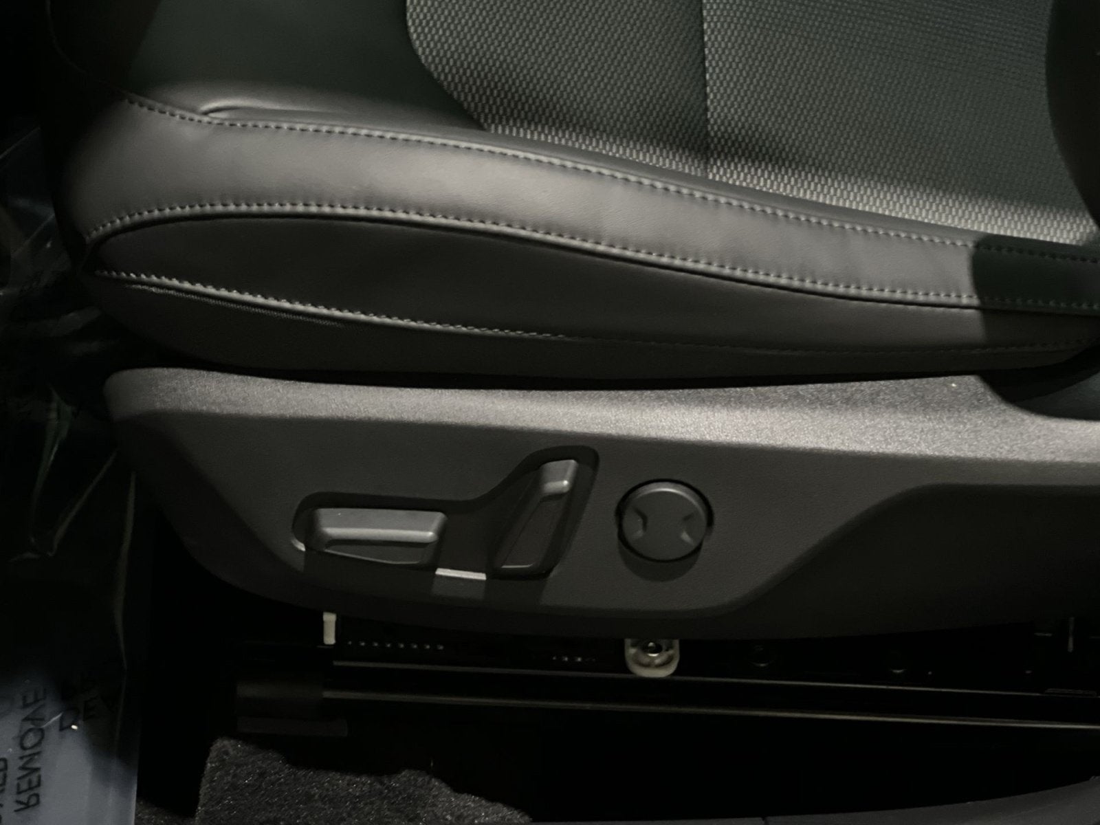 2024 Kia Niro EX Touring