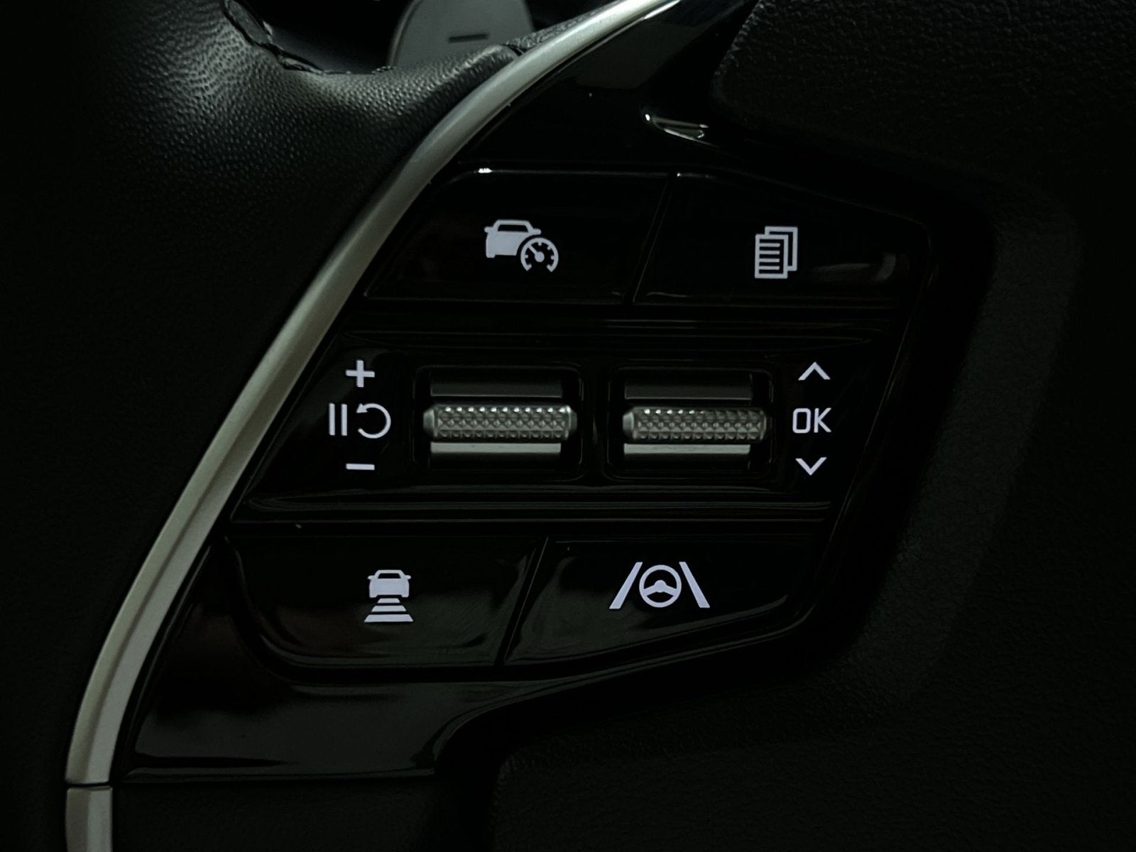 2024 Kia Niro EX Touring