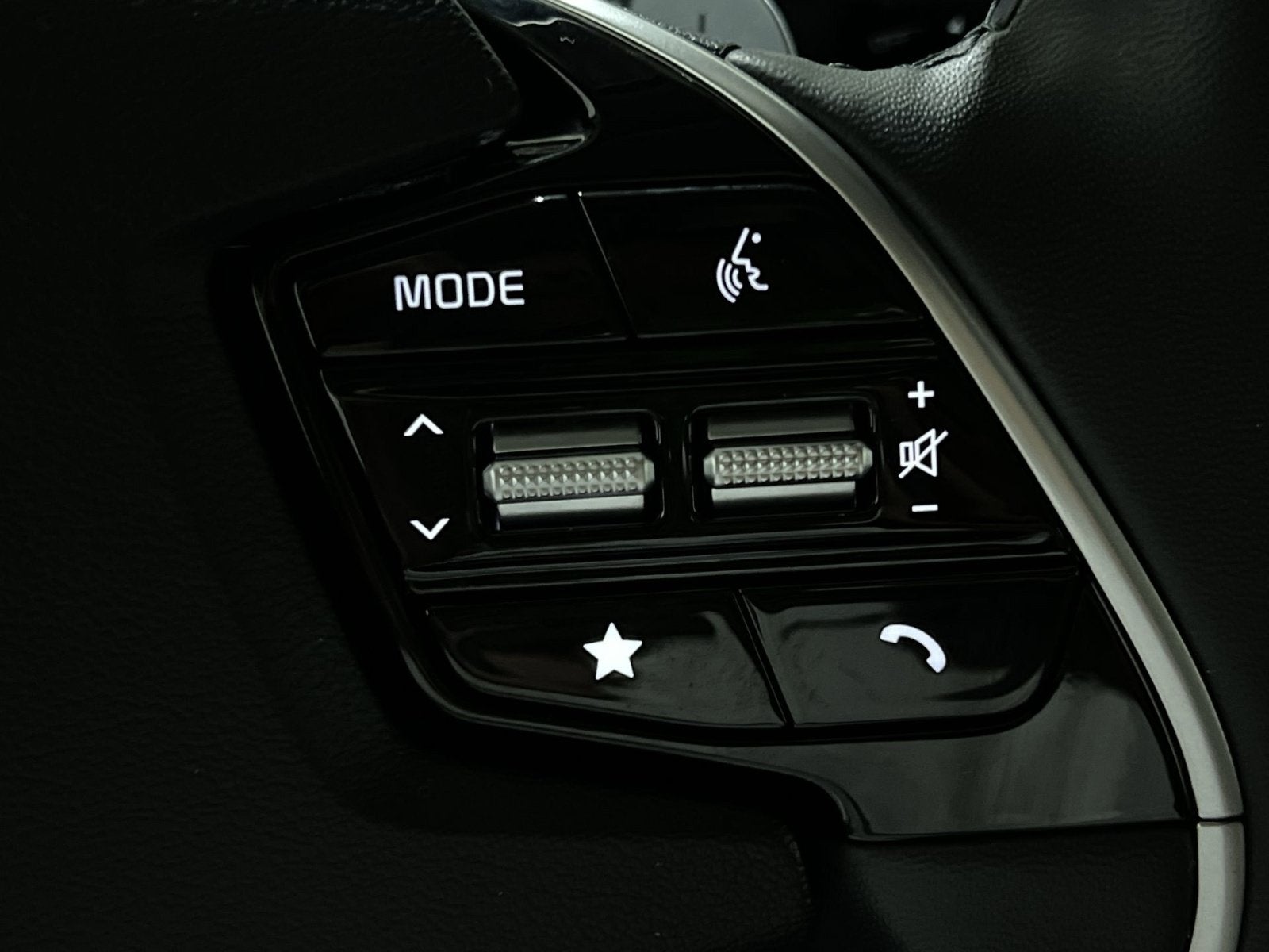 2024 Kia Niro EX Touring