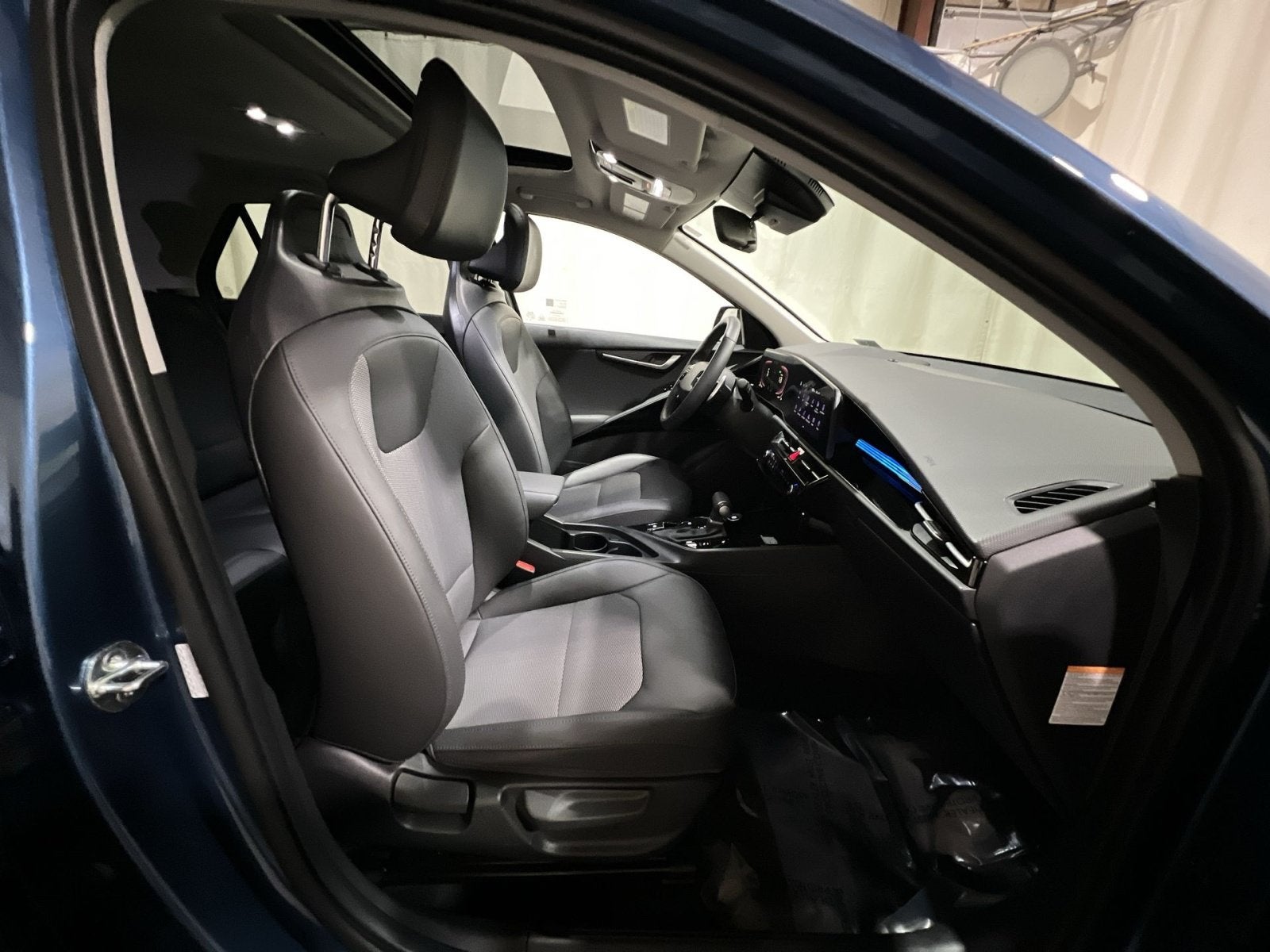 2024 Kia Niro EX Touring