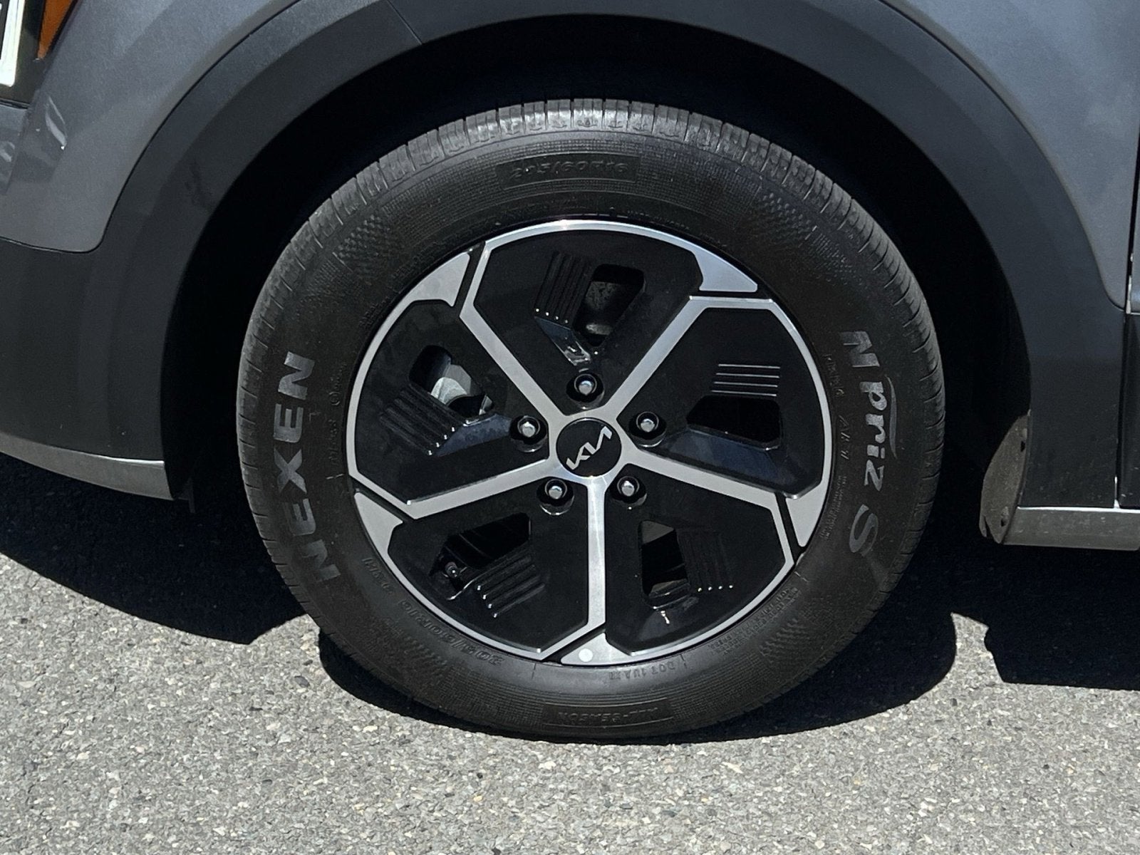 2024 Kia Niro EX