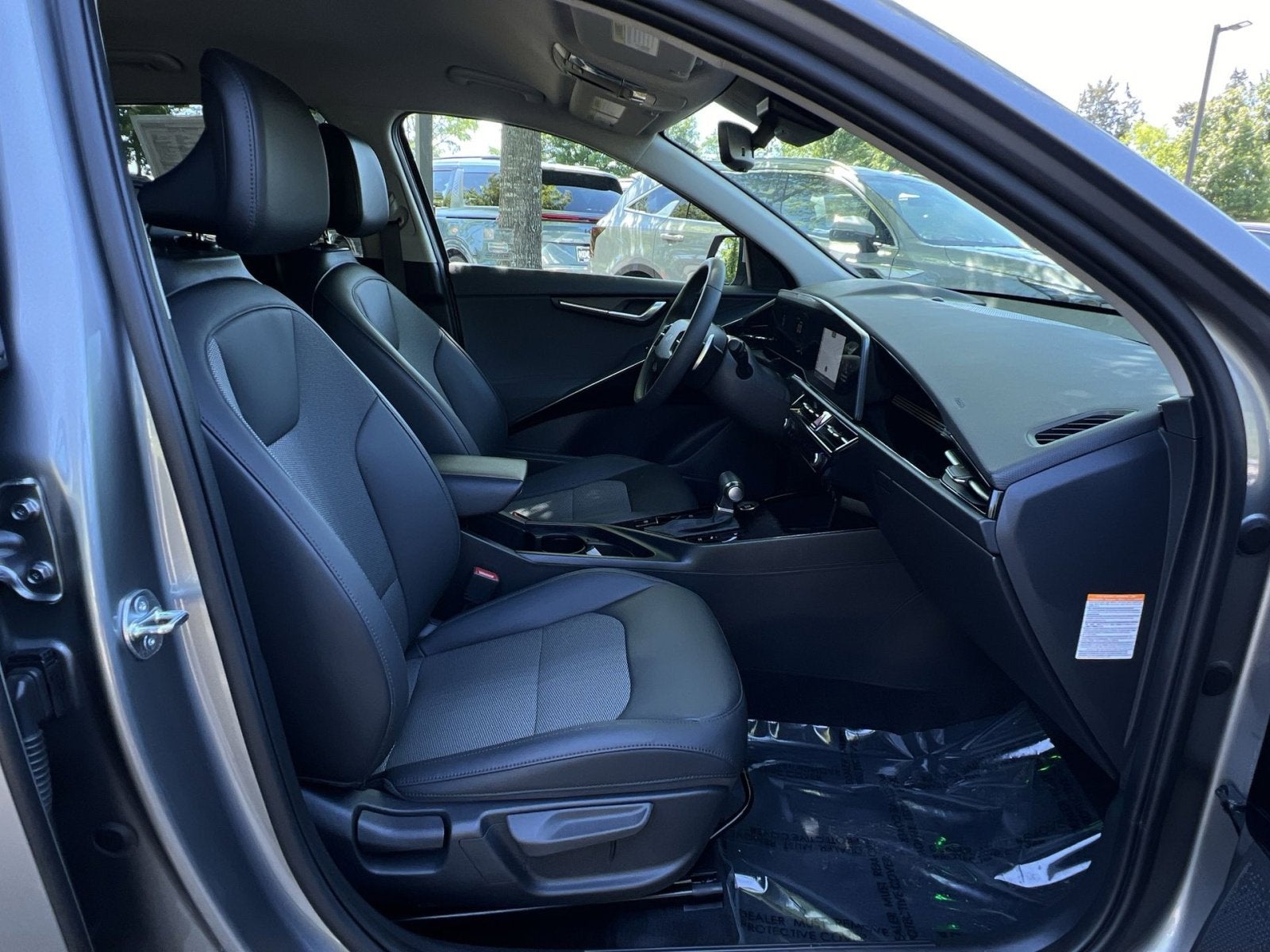 2024 Kia Niro EX