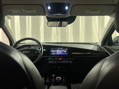 2023 Kia Niro Plug-In Hybrid SX