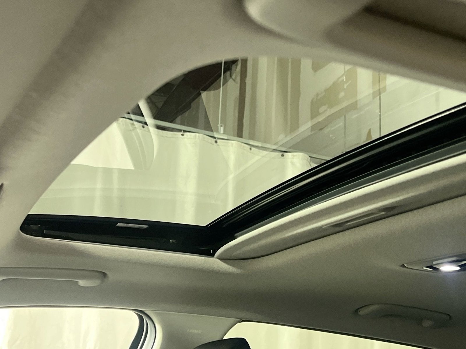 2023 Kia Niro Plug-In Hybrid SX