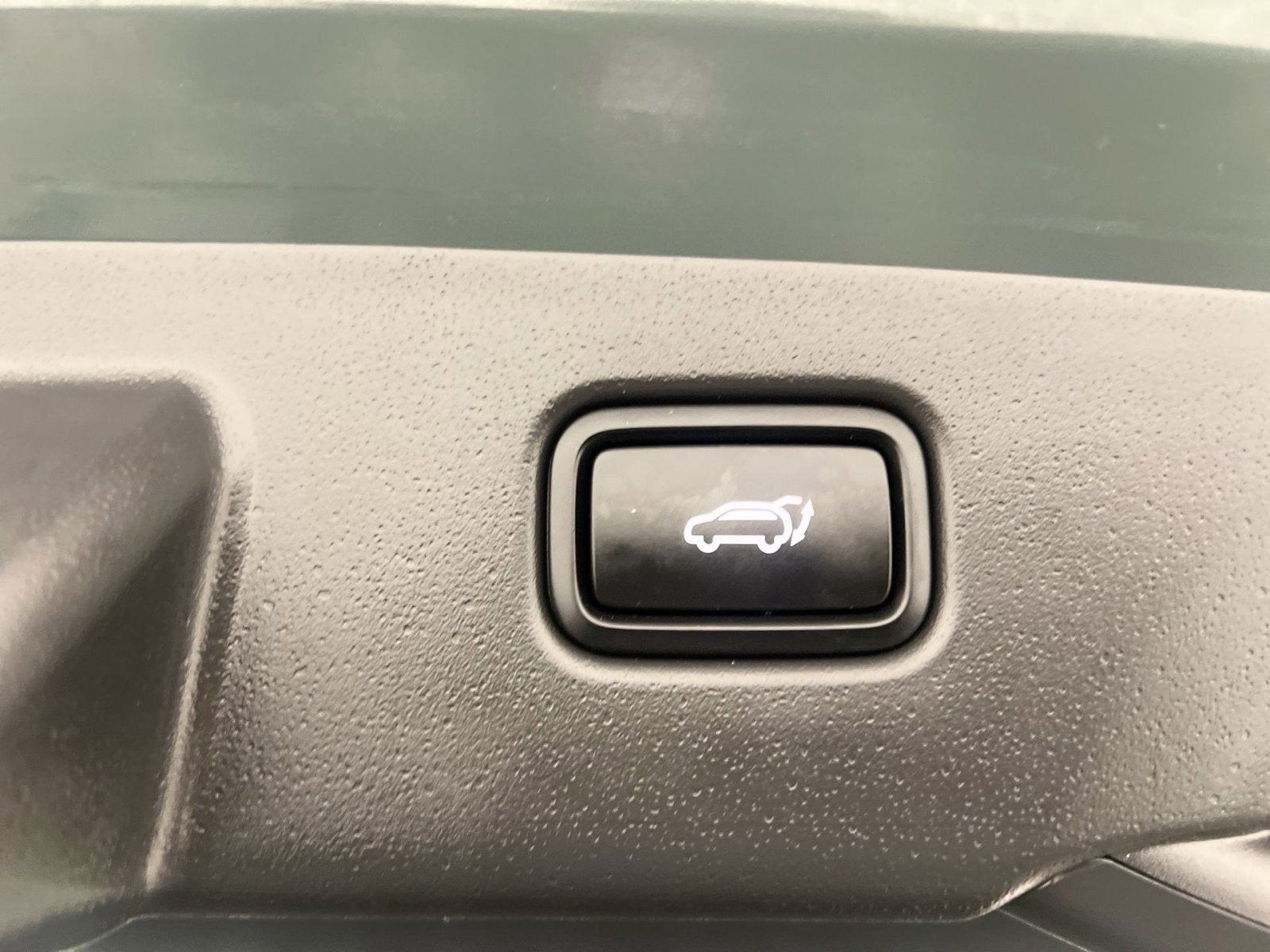 2023 Kia Niro Plug-In Hybrid SX