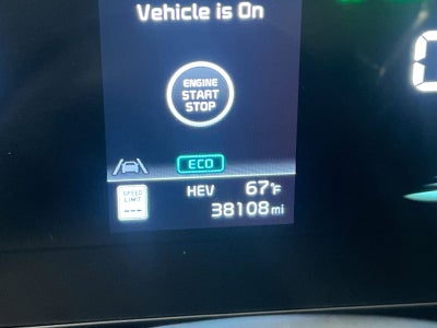 2023 Kia Niro Plug-In Hybrid SX