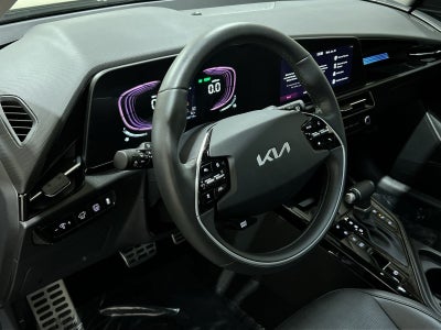 2023 Kia Niro SX Touring