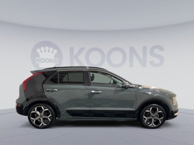 2023 Kia Niro SX Touring