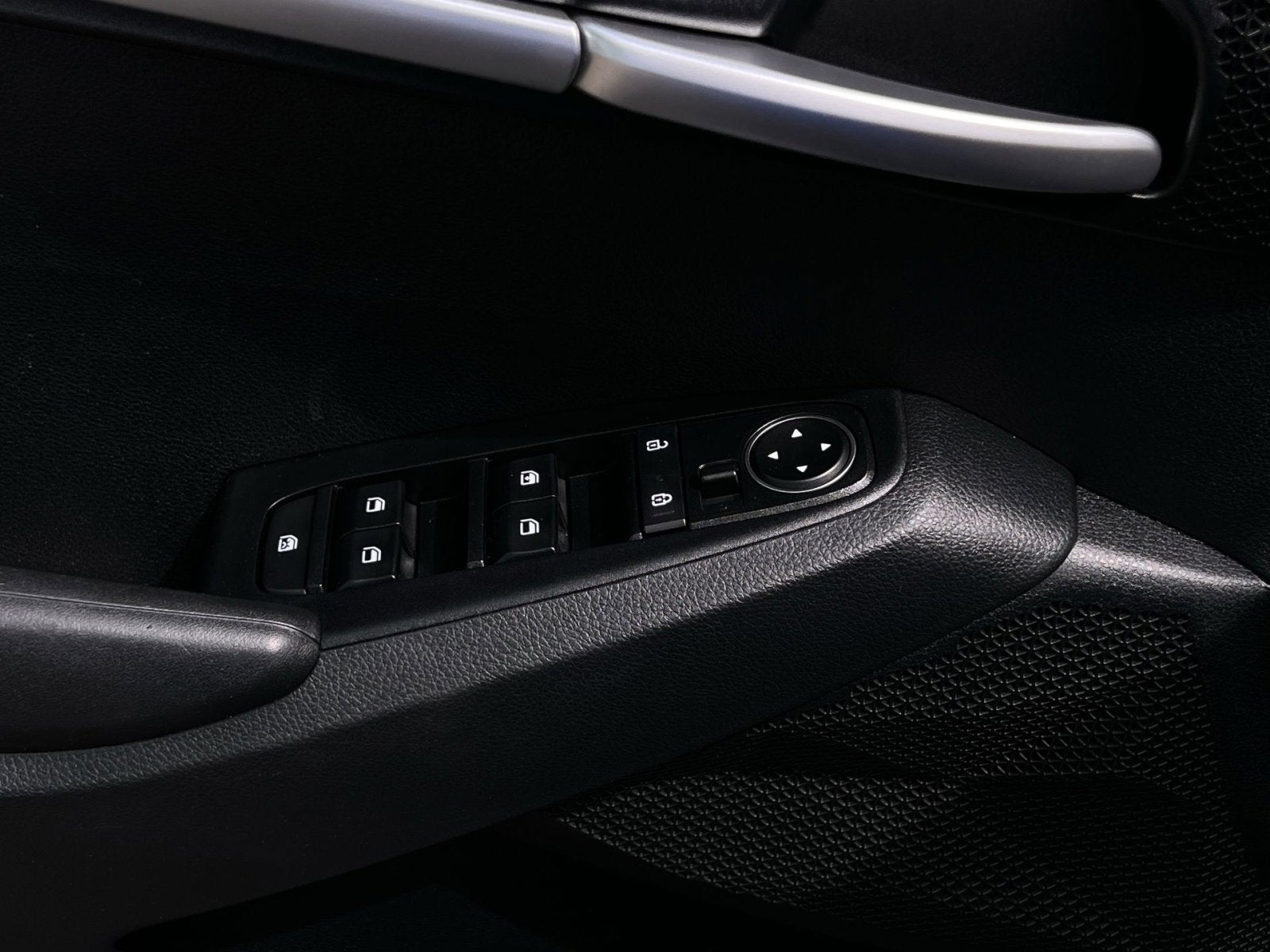 2023 Kia Seltos LX
