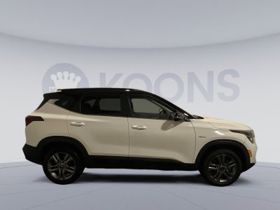2022 Kia Seltos S