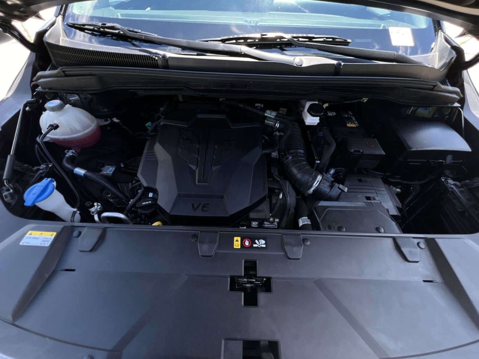 2024 Kia Carnival LX