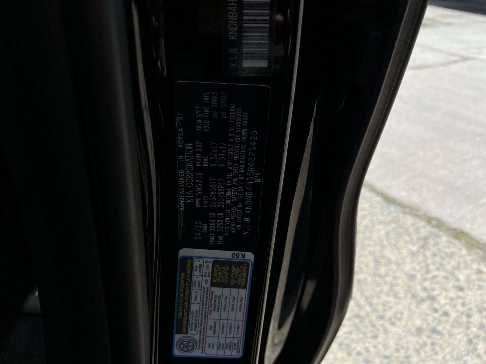 2024 Kia Carnival LX