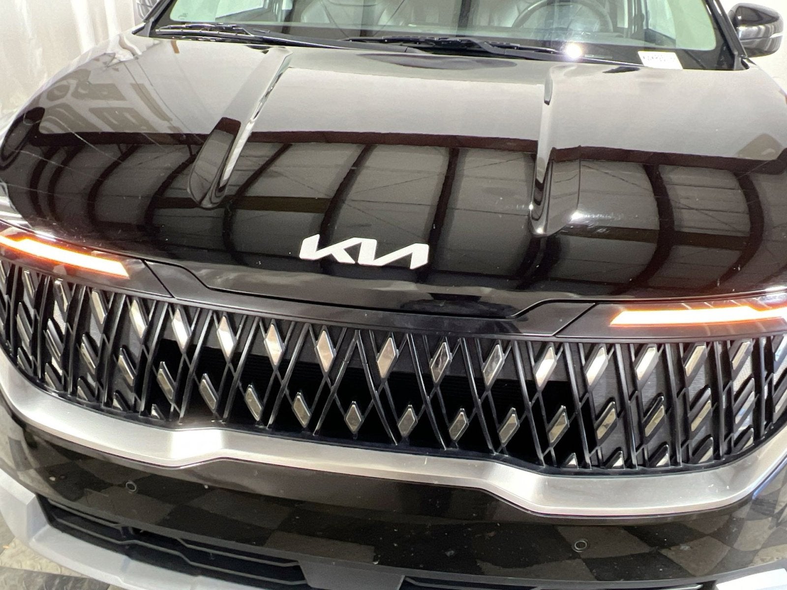 2025 Kia Carnival LXS