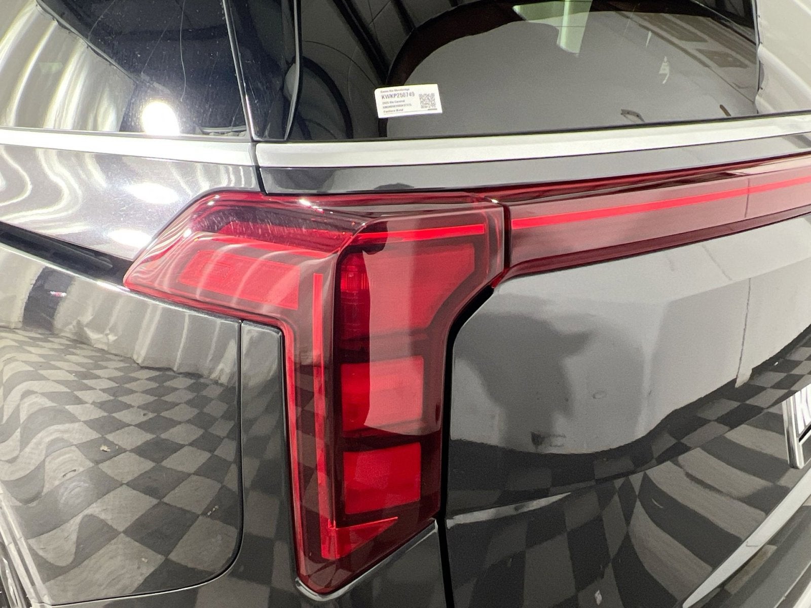 2025 Kia Carnival LXS