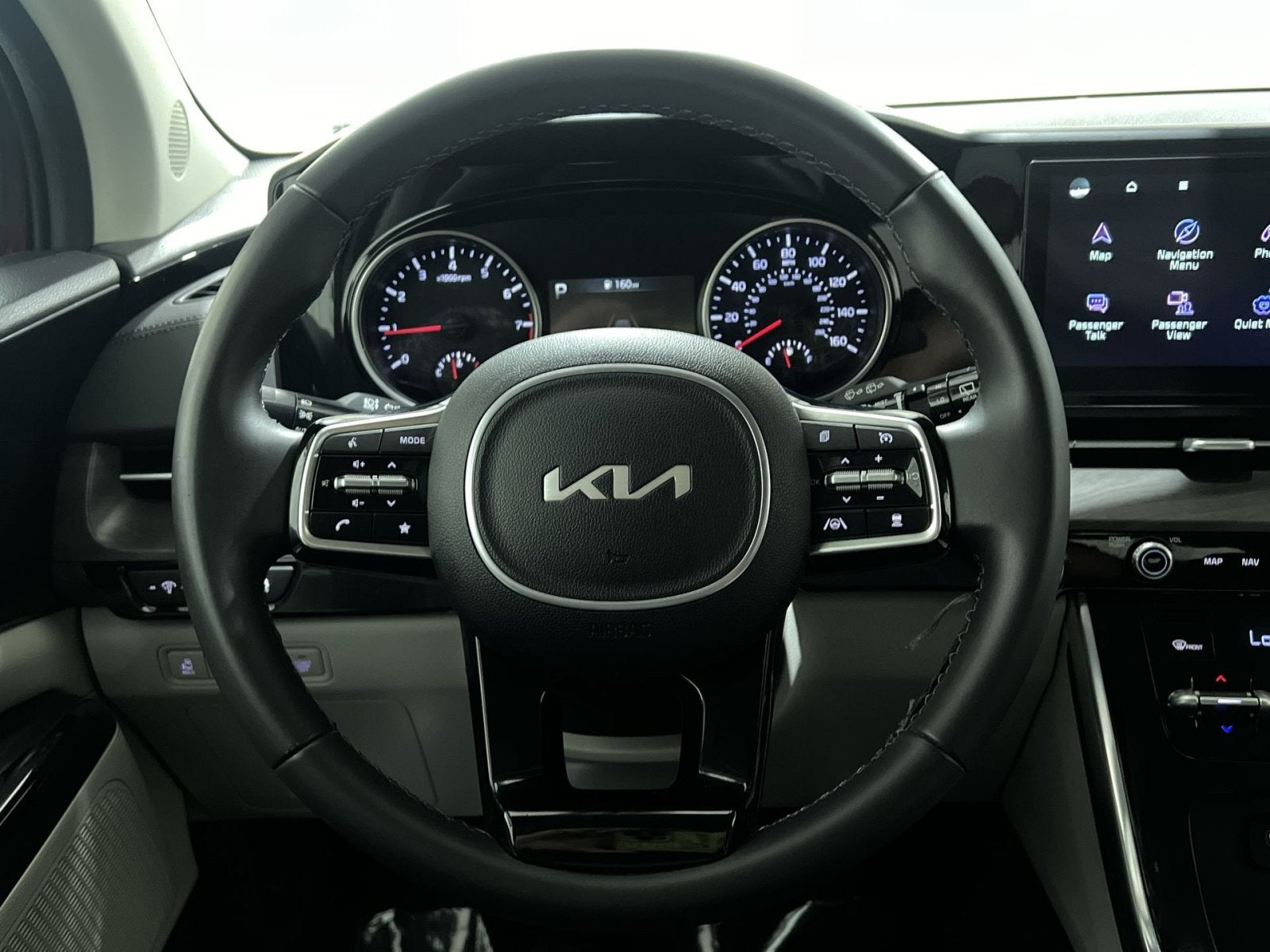 2024 Kia Carnival EX