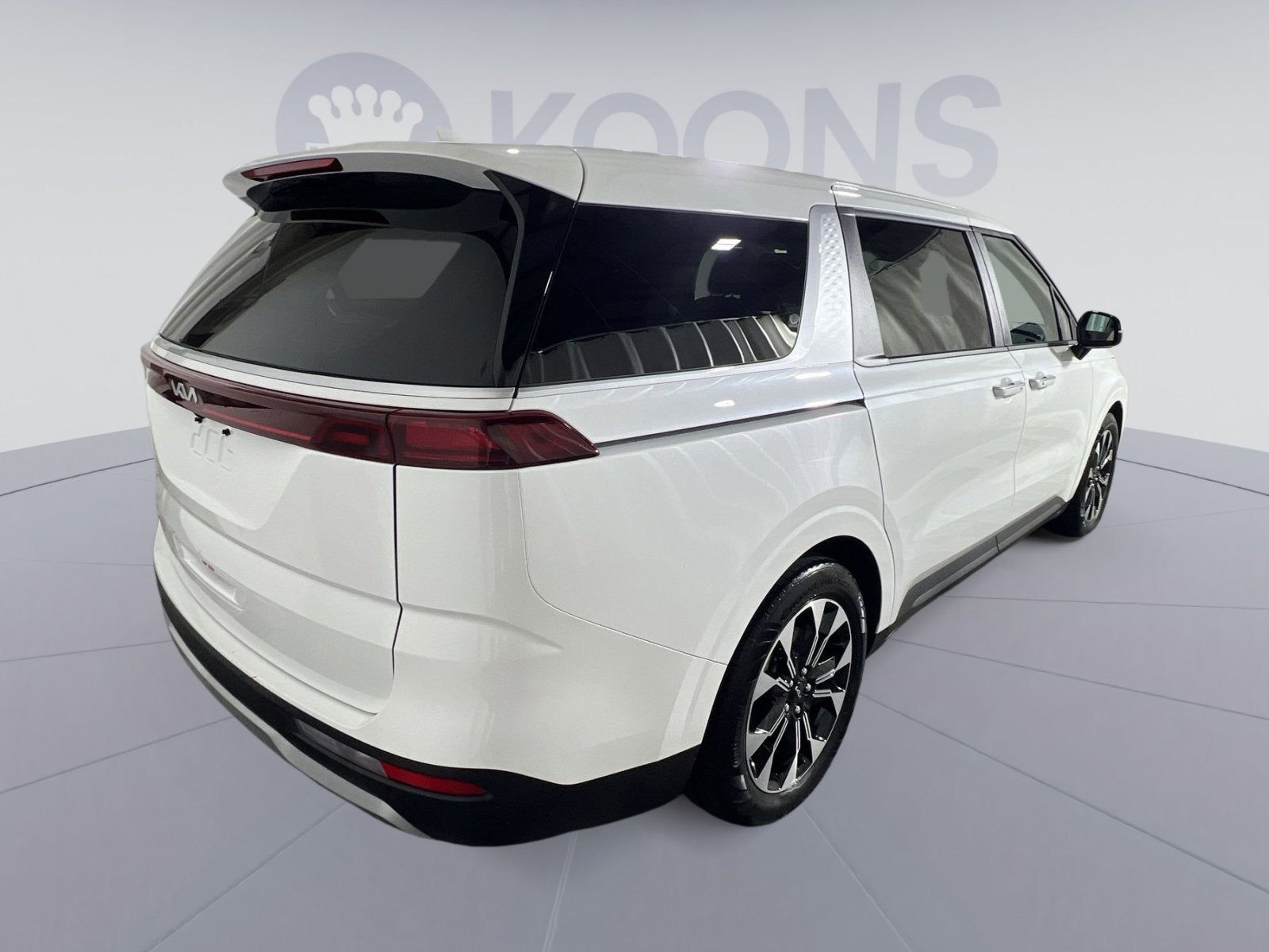 2024 Kia Carnival EX