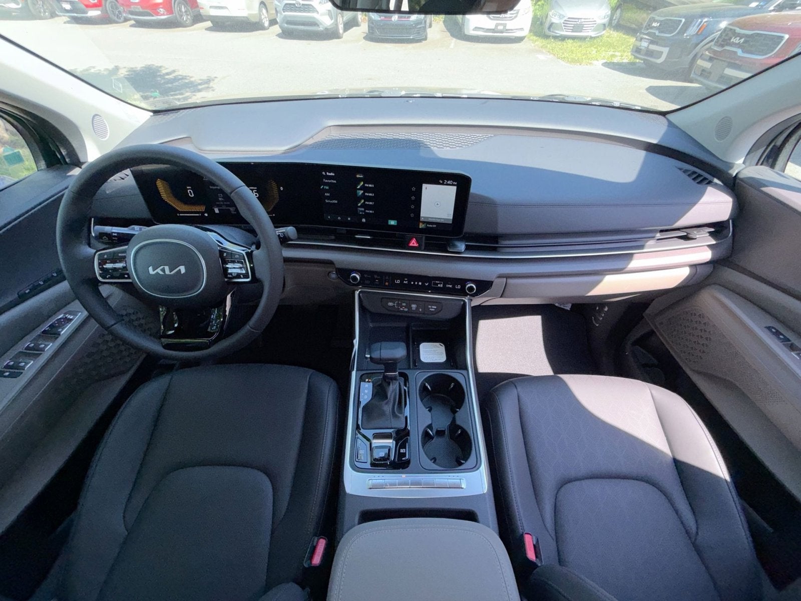 2026 Kia Carnival EX