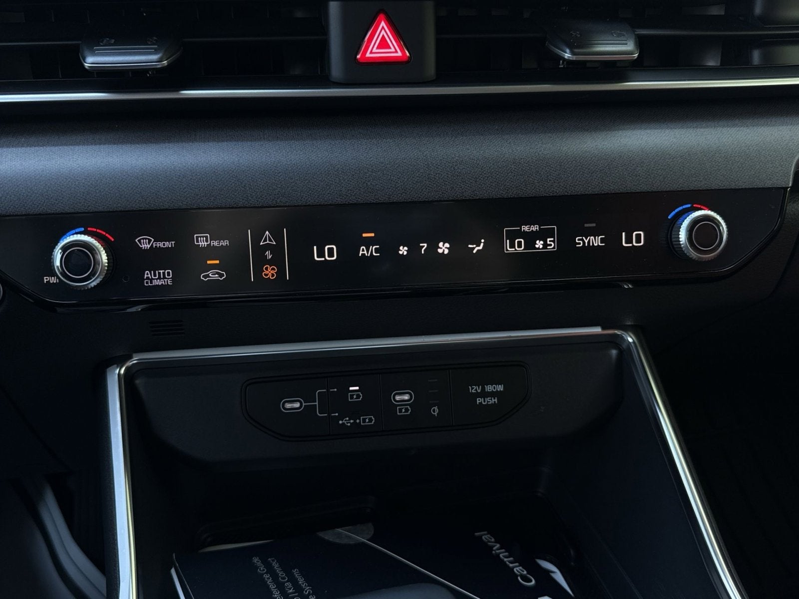 2026 Kia Carnival EX