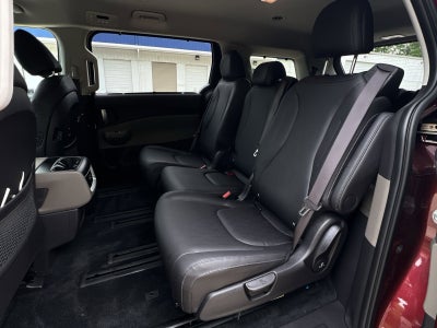 2025 Kia Carnival Hybrid EX