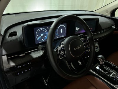 2024 Kia Carnival SX